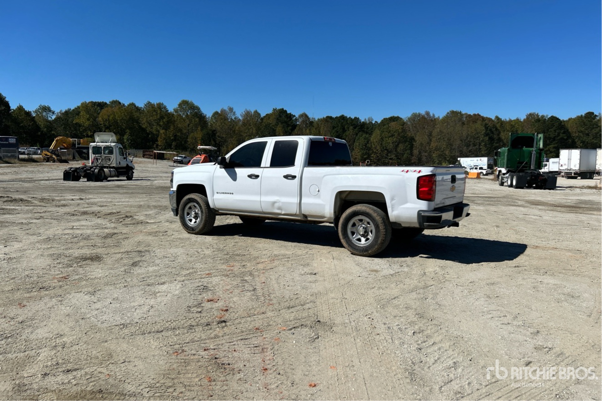 General Appearance with Picture, Left Rear Corner