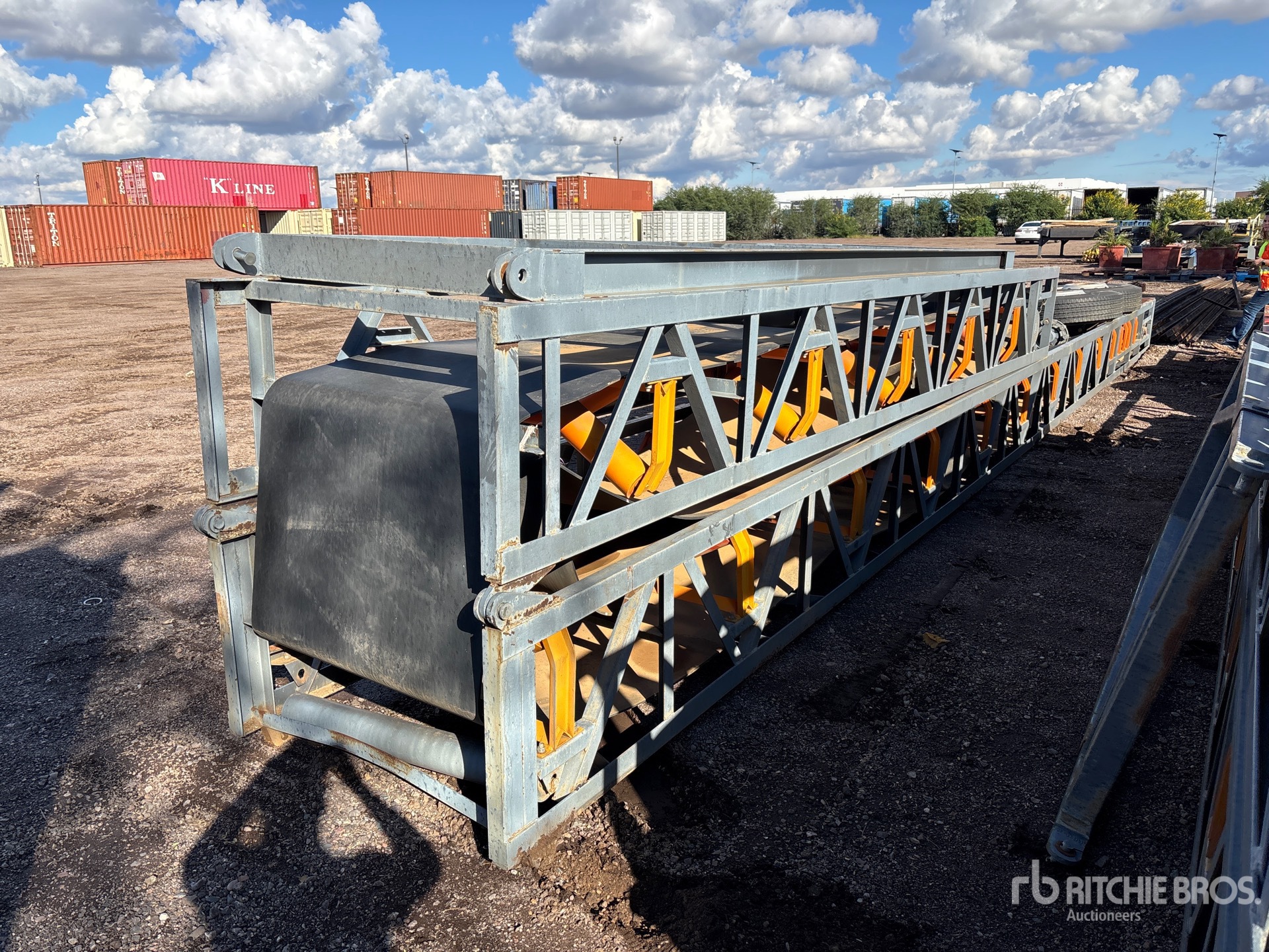 General Appearance with Image, coin arrière gauche