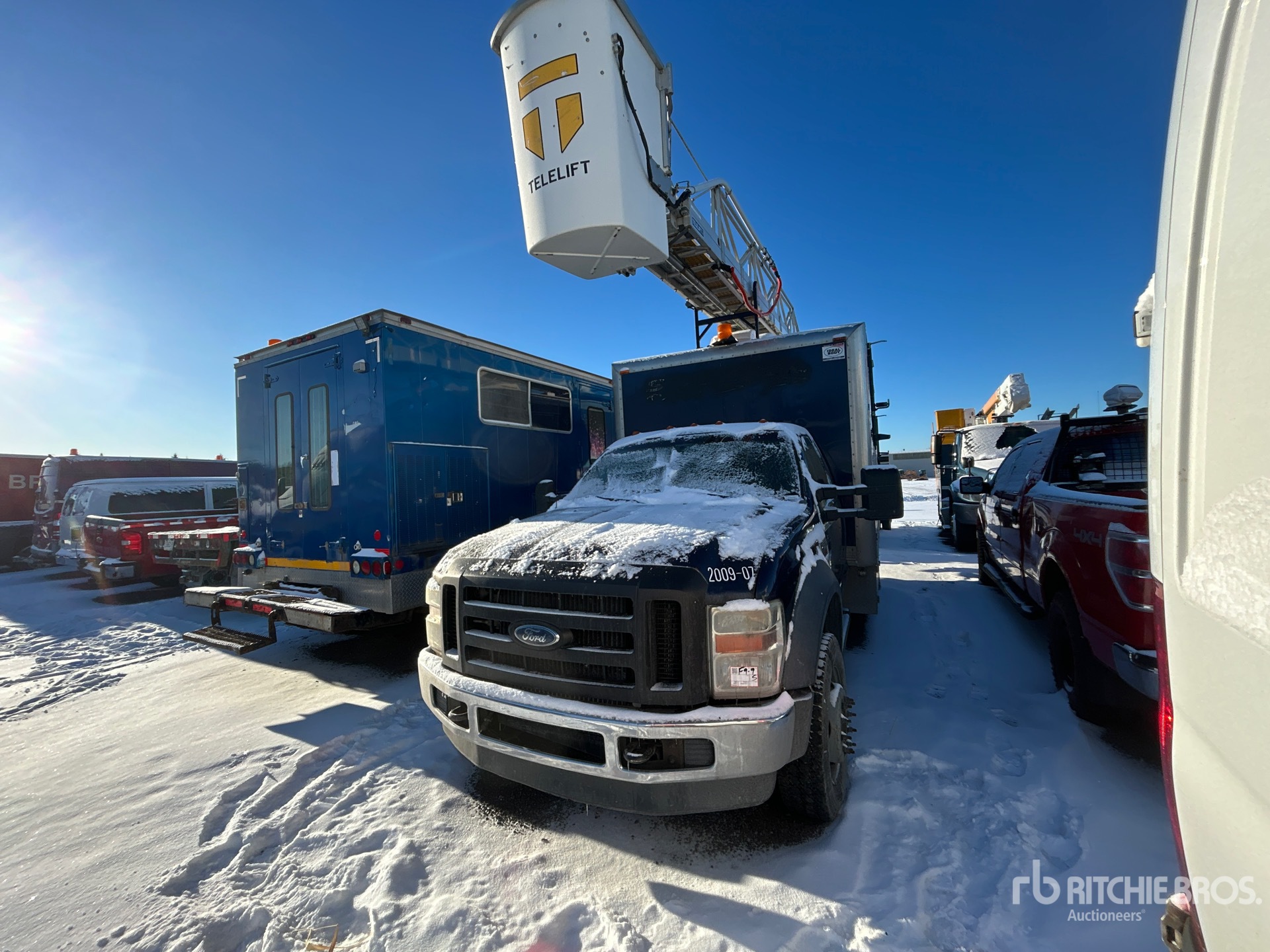 General Appearance with Imagen: esquina delantera izquierda