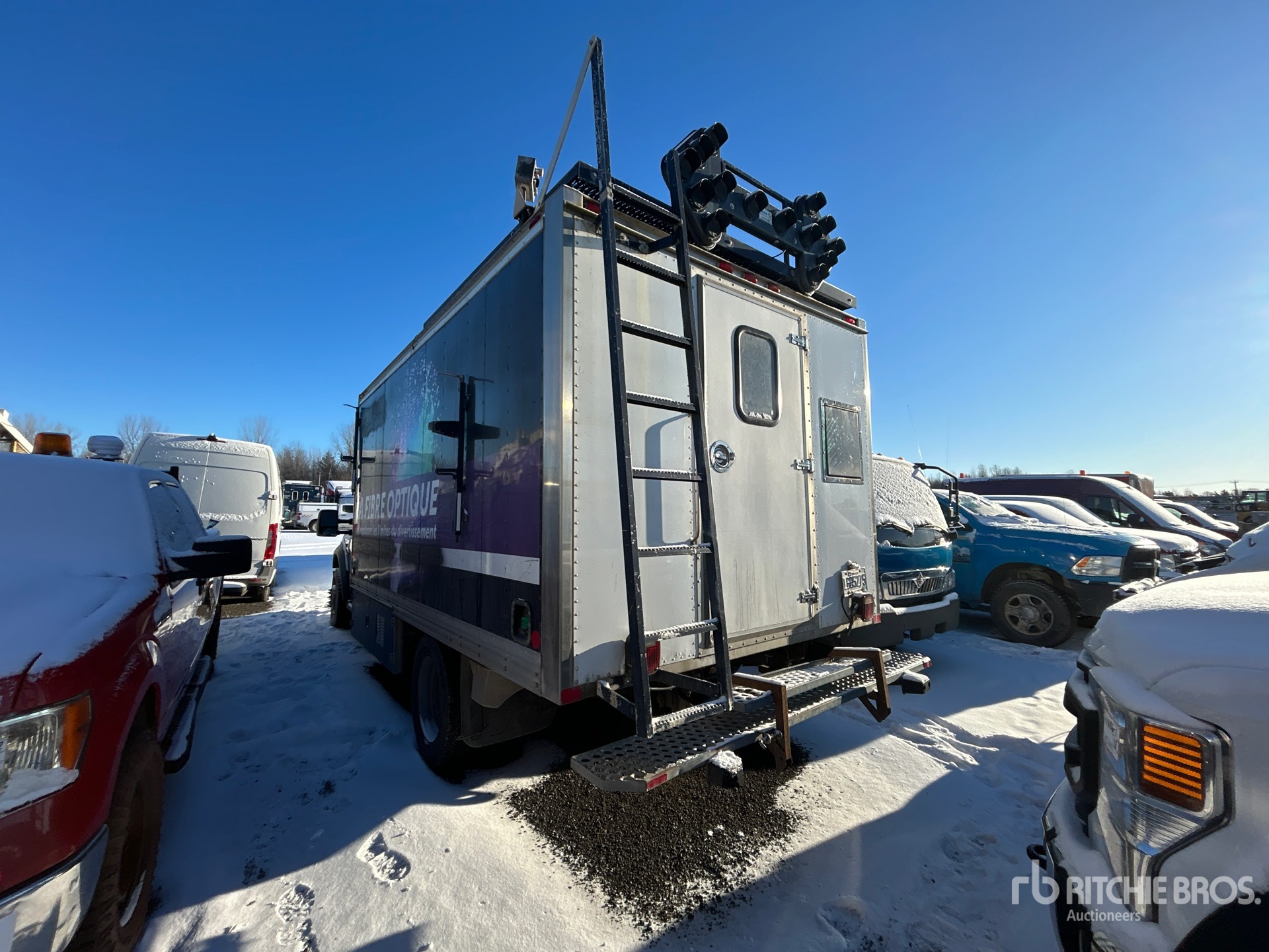 General Appearance with Imagen: esquina trasera izquierda