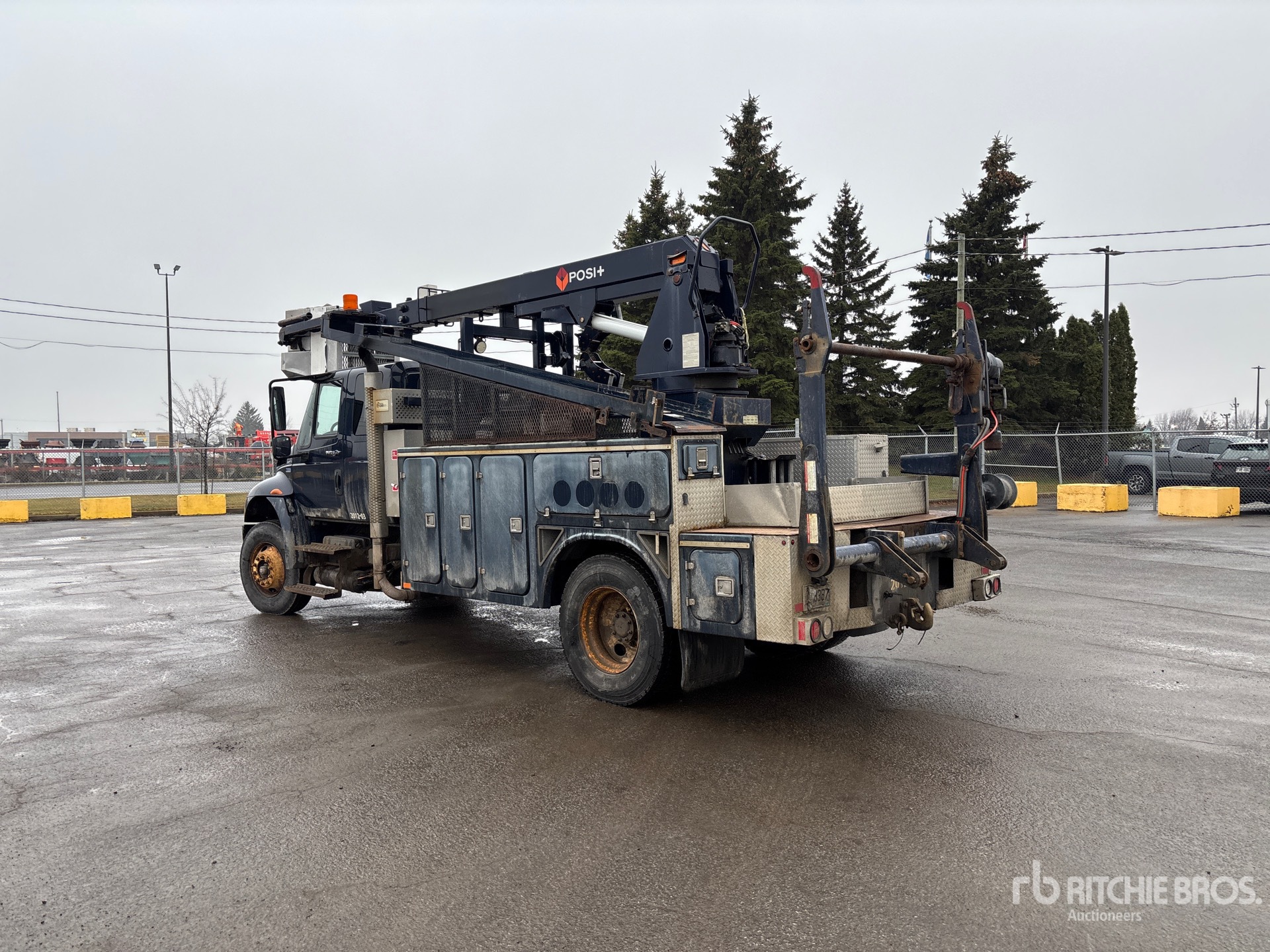 General Appearance with Imagen: esquina trasera izquierda