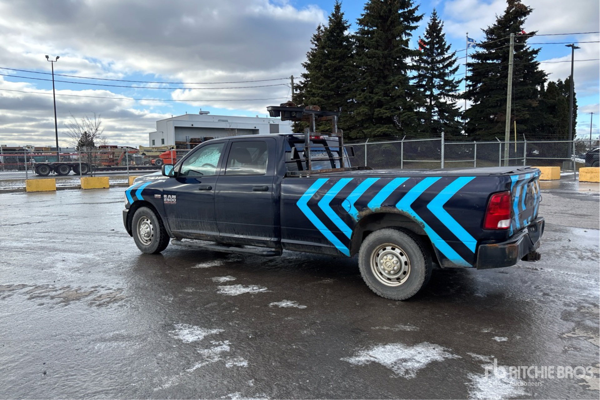 General Appearance with Picture, Left Rear Corner