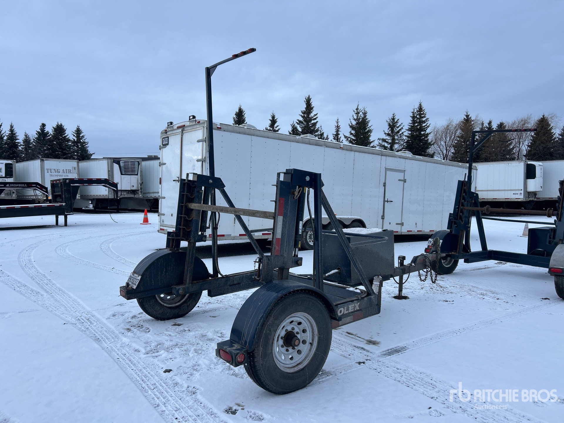 General Appearance with Foto, angolo anteriore sinistro