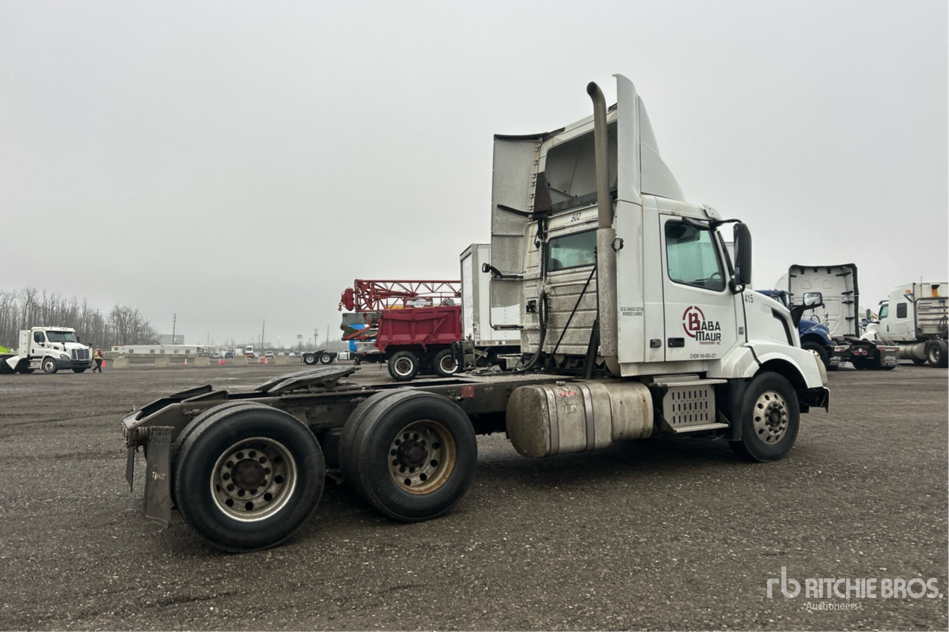 General Appearance with Bild, Ecke hinten rechts