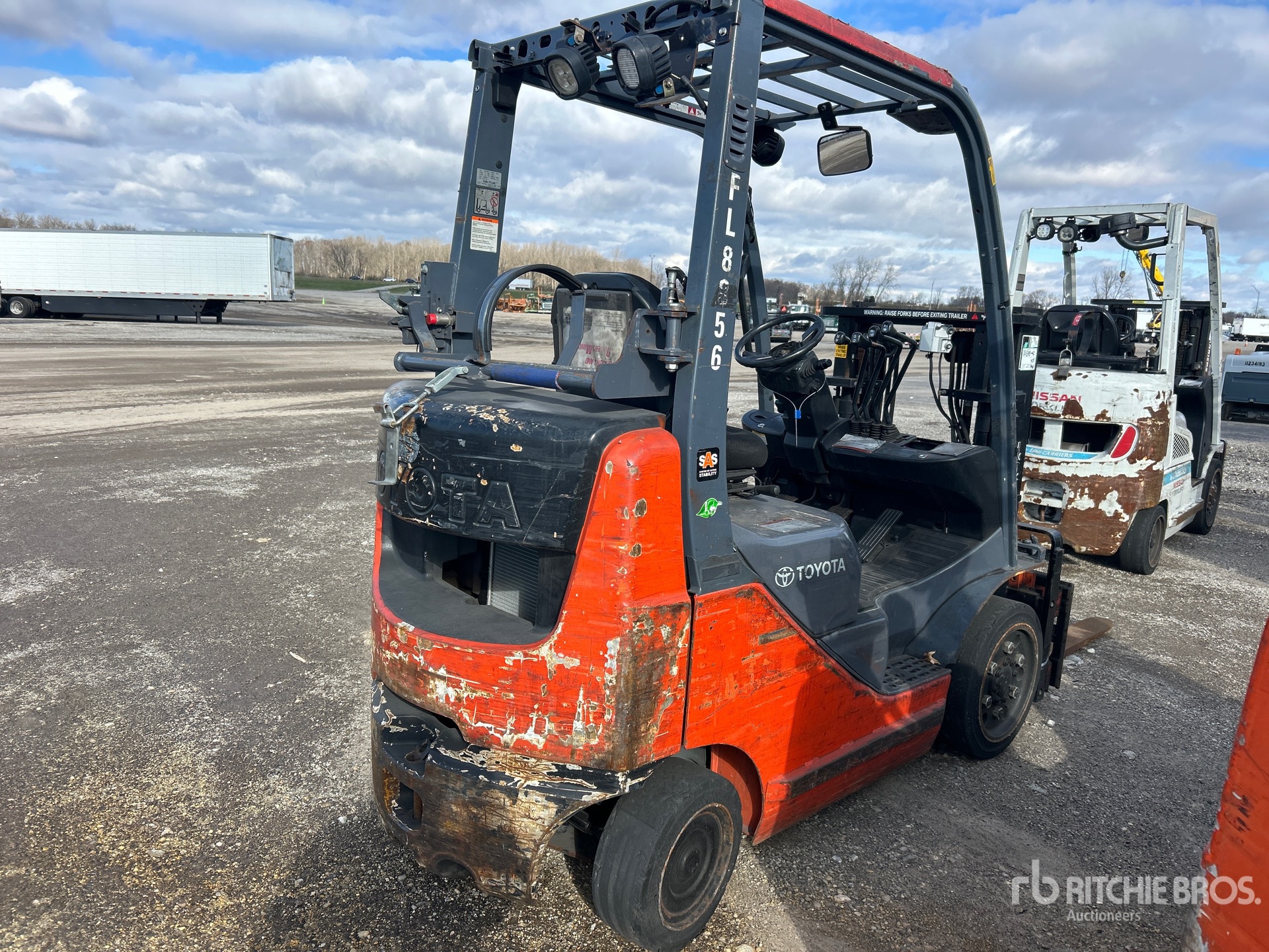 General Appearance with Picture, Right Rear Corner