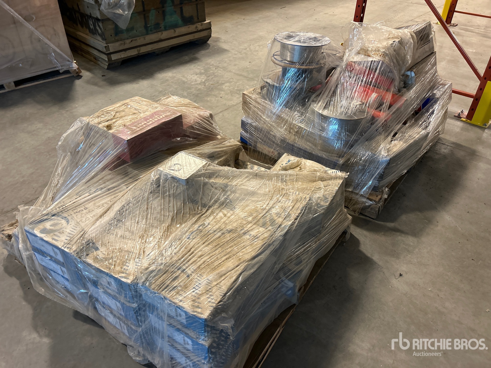 General Appearance with Foto, angolo posteriore sinistro