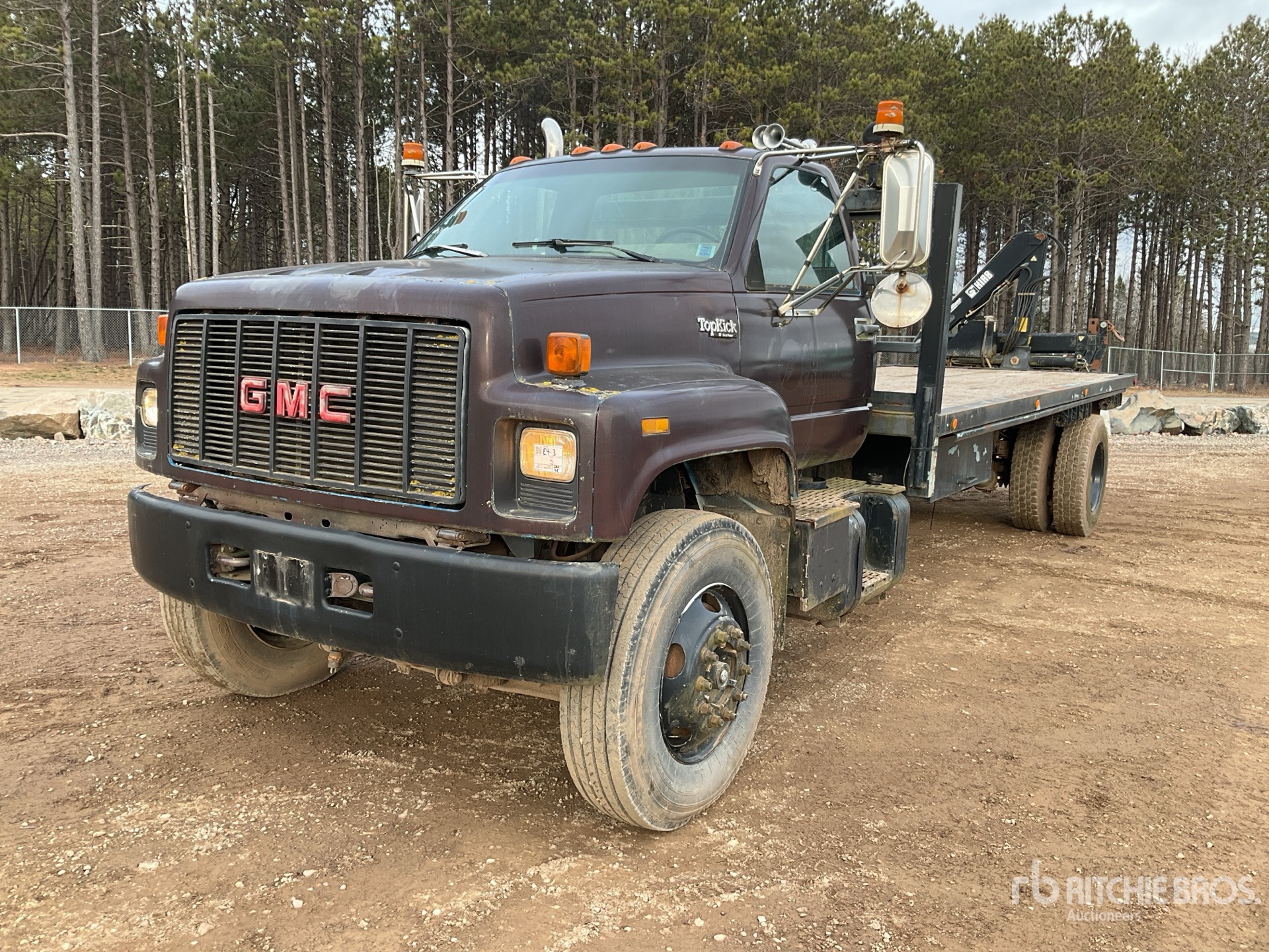 General Appearance with Featured Photo