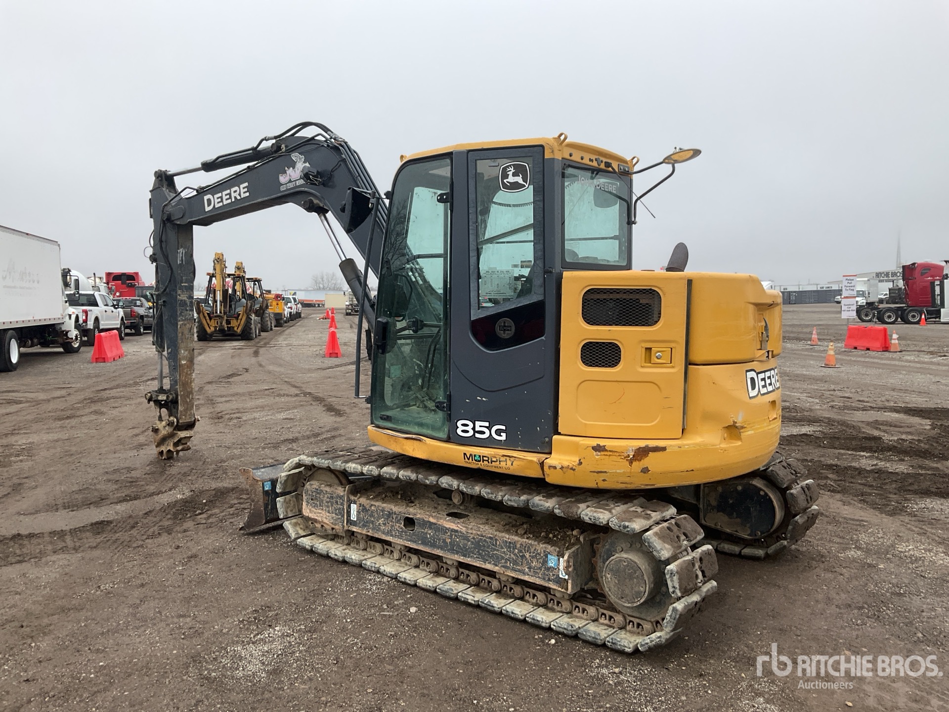 General Appearance with Picture, Left Rear Corner