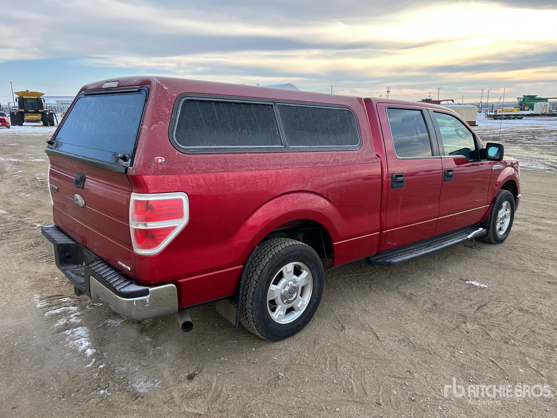 Aspect général with Image, coin arrière droit