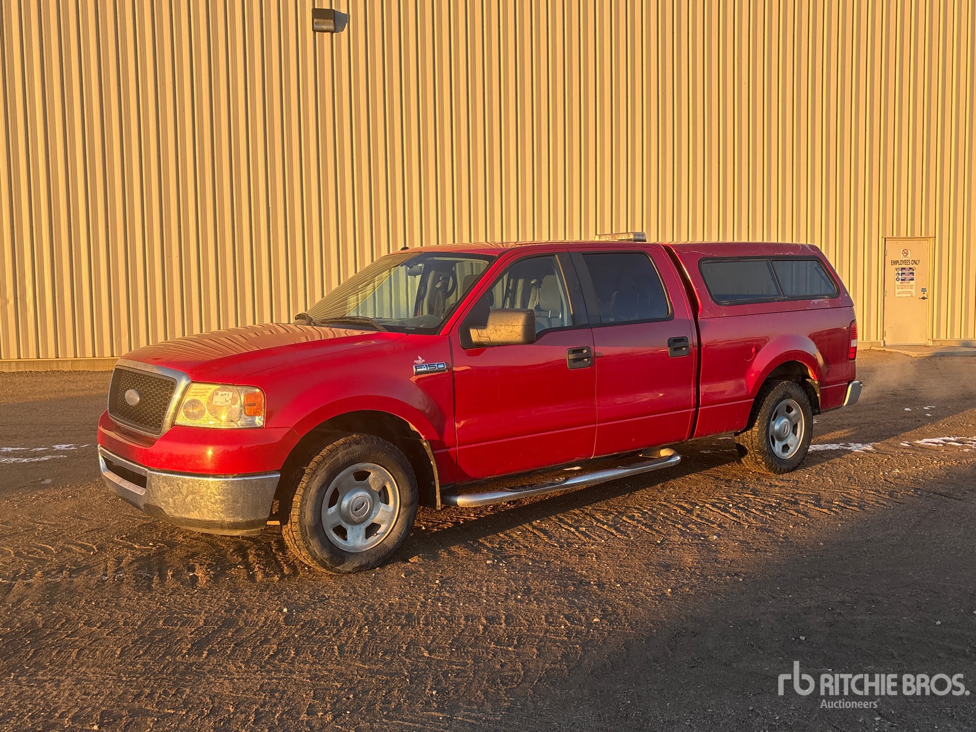 General Appearance with Featured Photo