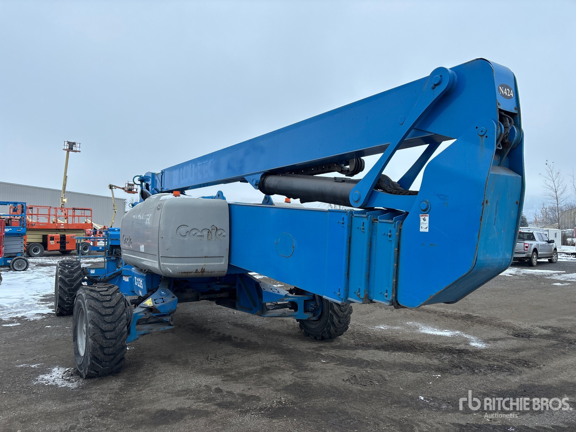 General Appearance with Imagen: esquina trasera izquierda