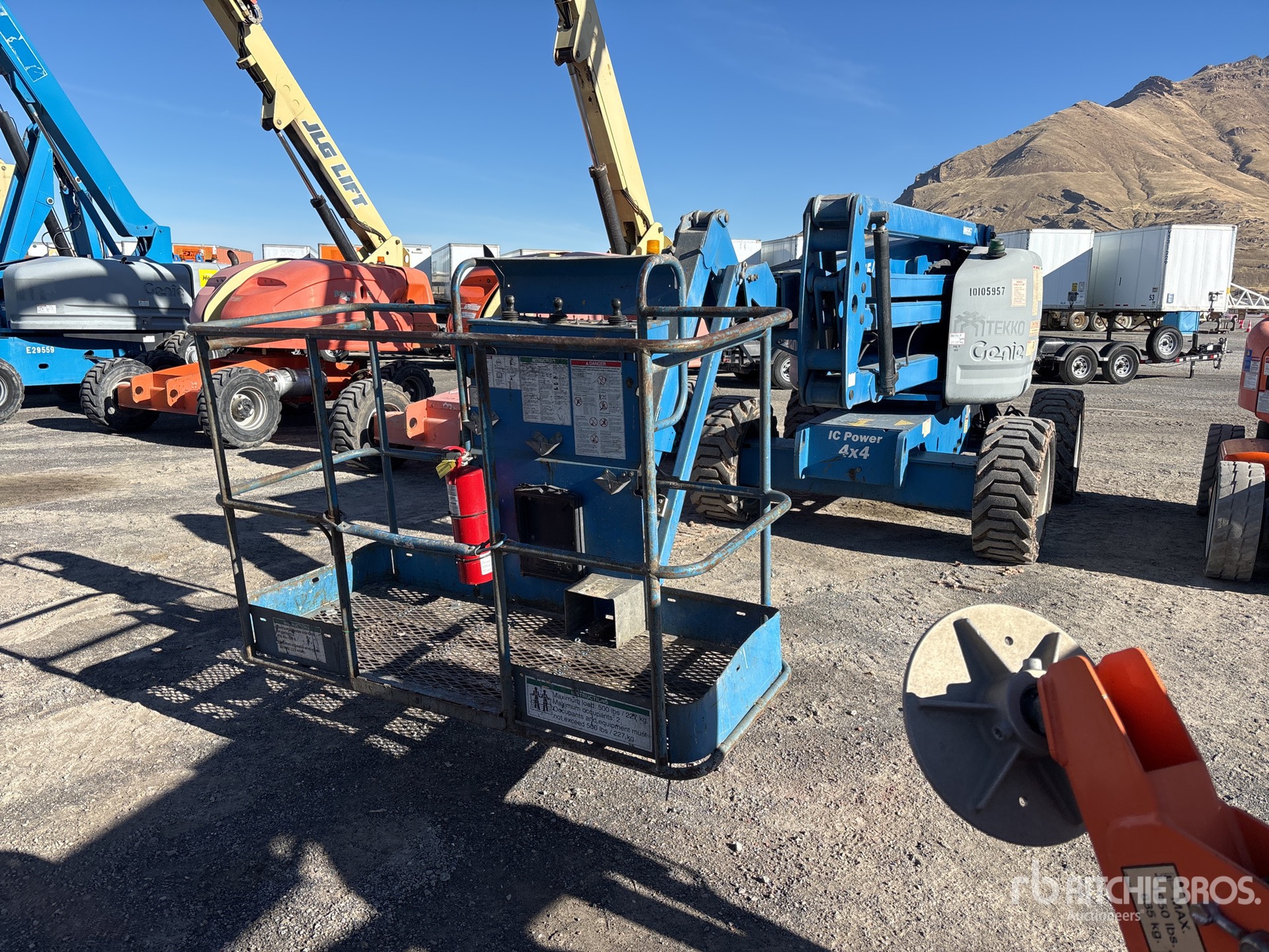 General Appearance with Picture, Left Front Corner