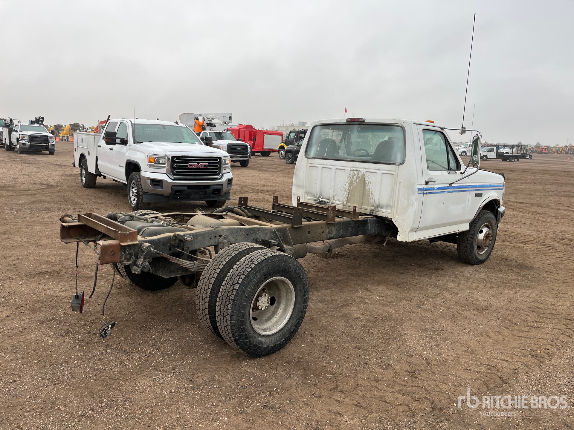 General Appearance with Imagen: esquina trasera derecha