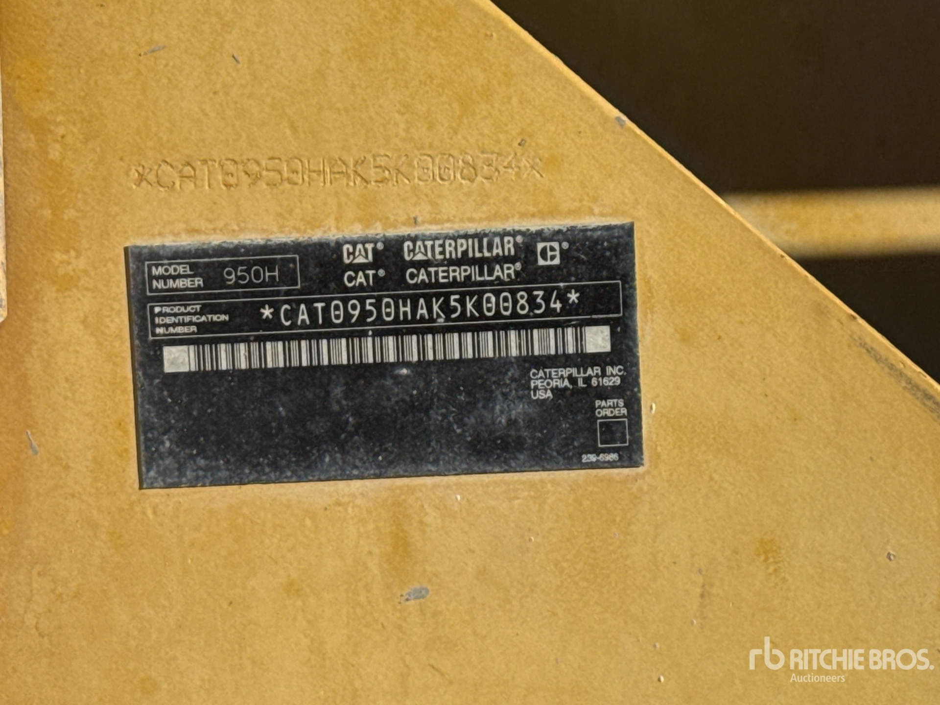 General Appearance with Seriennummer / FIN