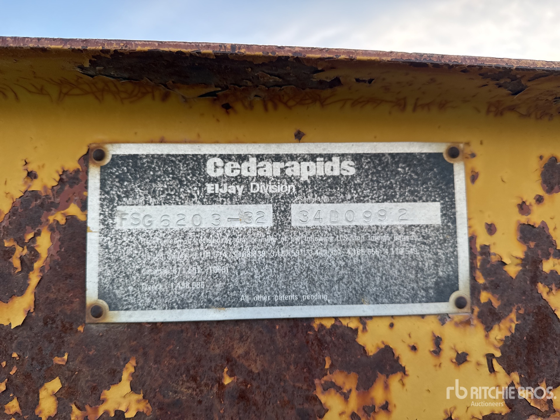 General Appearance with Seriennummer / FIN