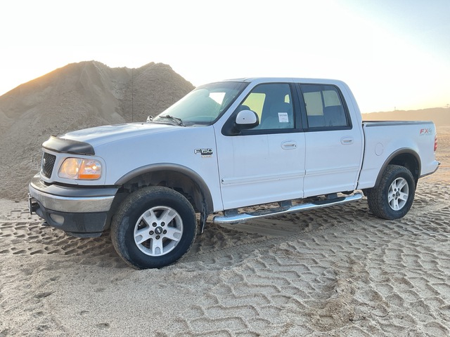 2002 Ford F-150 SuperCrew 4x4 Crew Cab Pickup