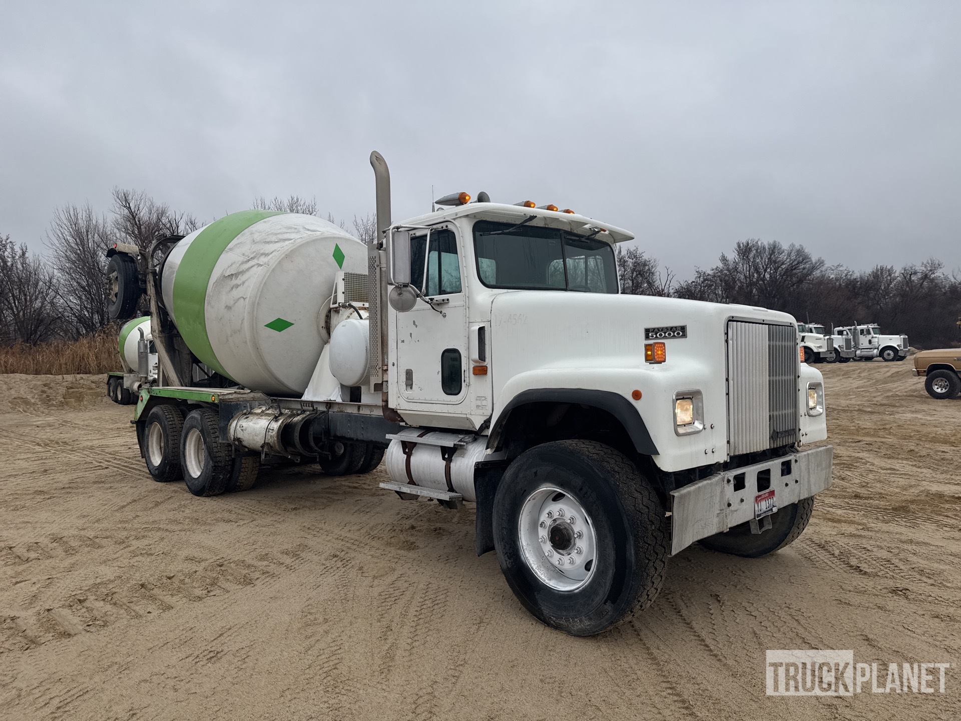 General Appearance with Foto, angolo anteriore destro