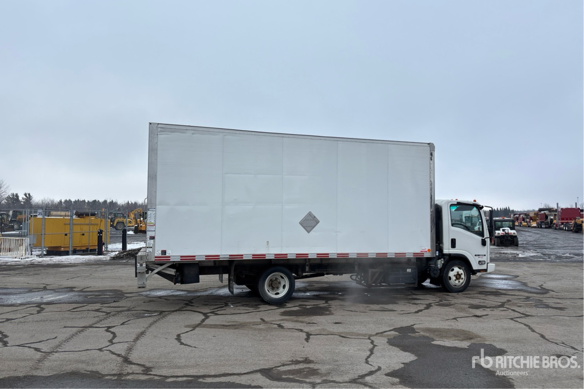 General Appearance with Imagen: esquina trasera derecha