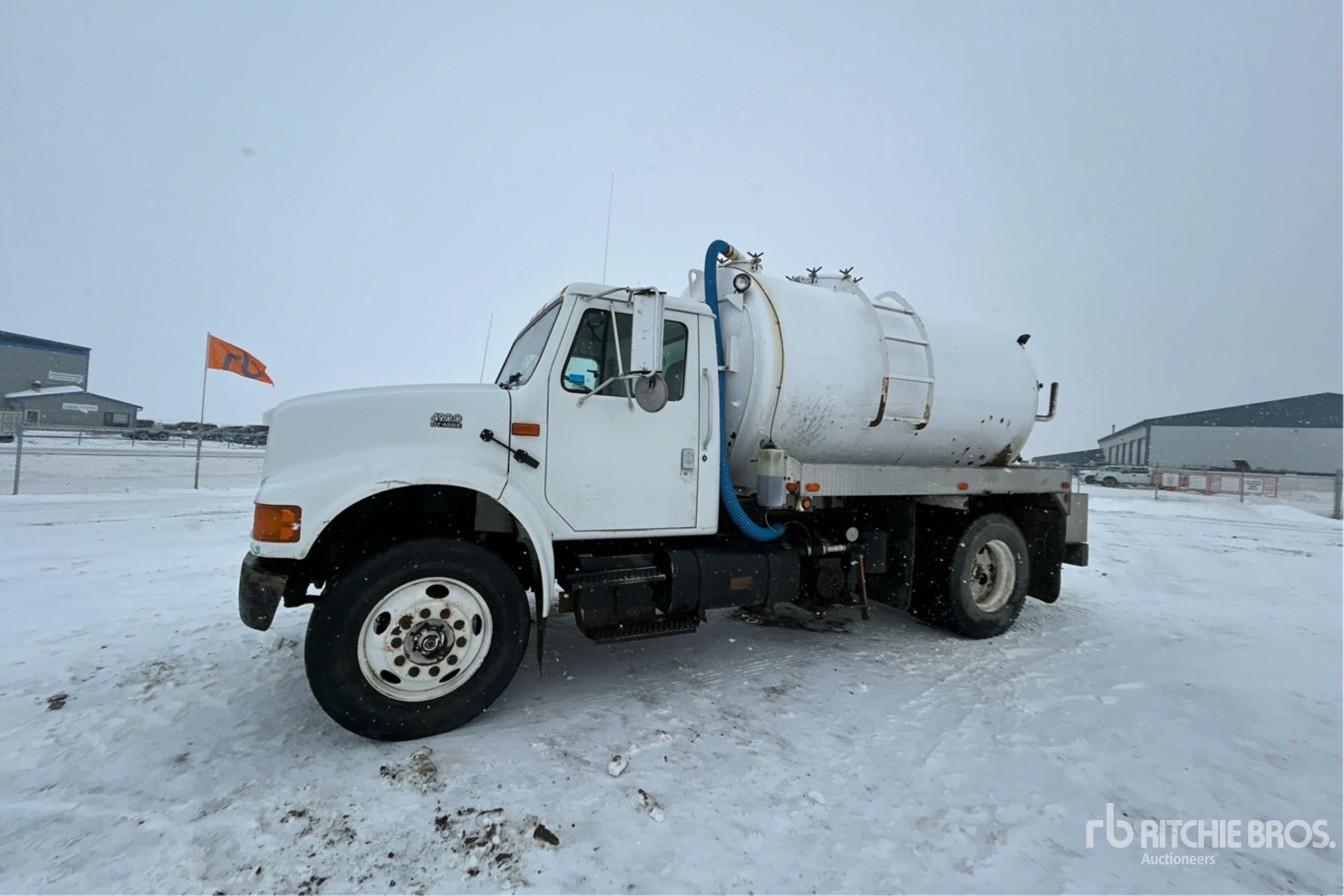 Aspect général with Image, coin avant gauche