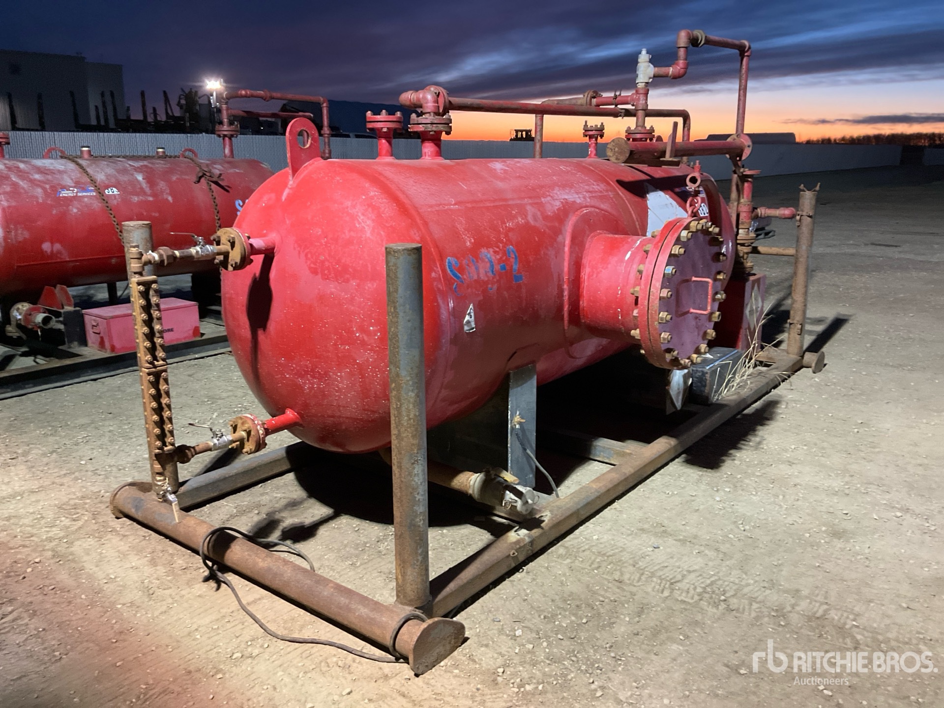 General Appearance with Bild, Ecke vorne links