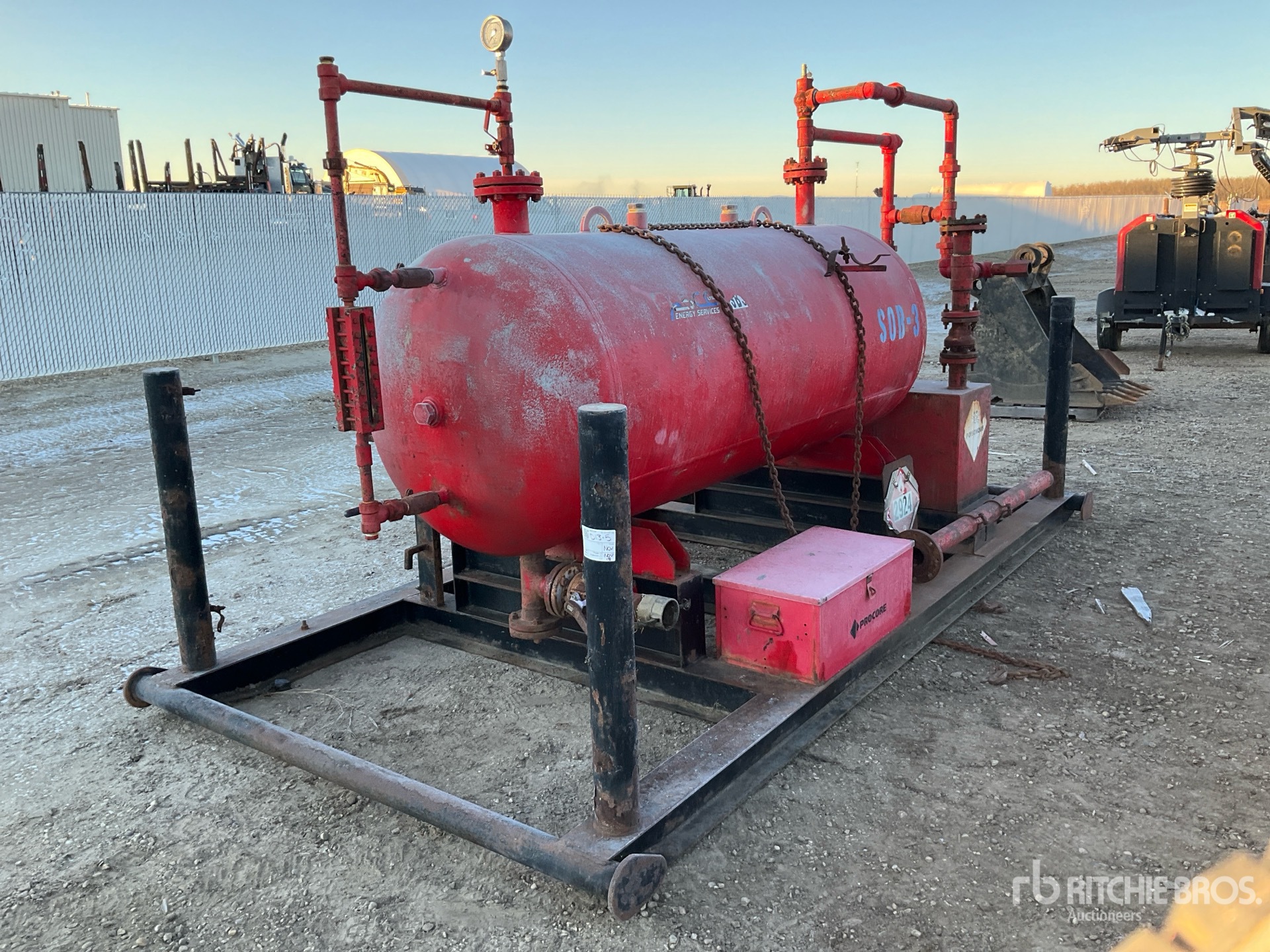 General Appearance with Picture, Left Front Corner