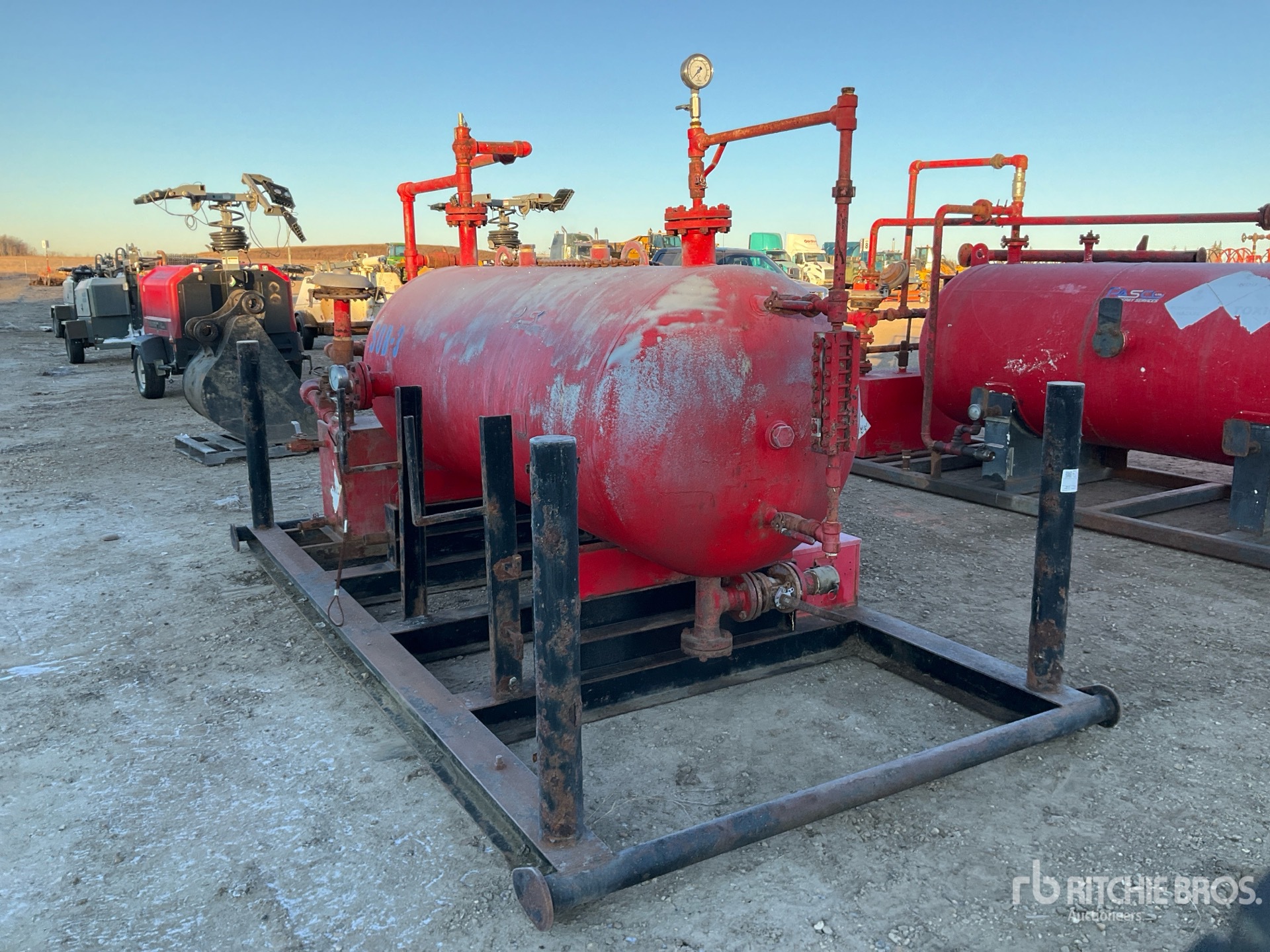 General Appearance with Picture, Right Front Corner