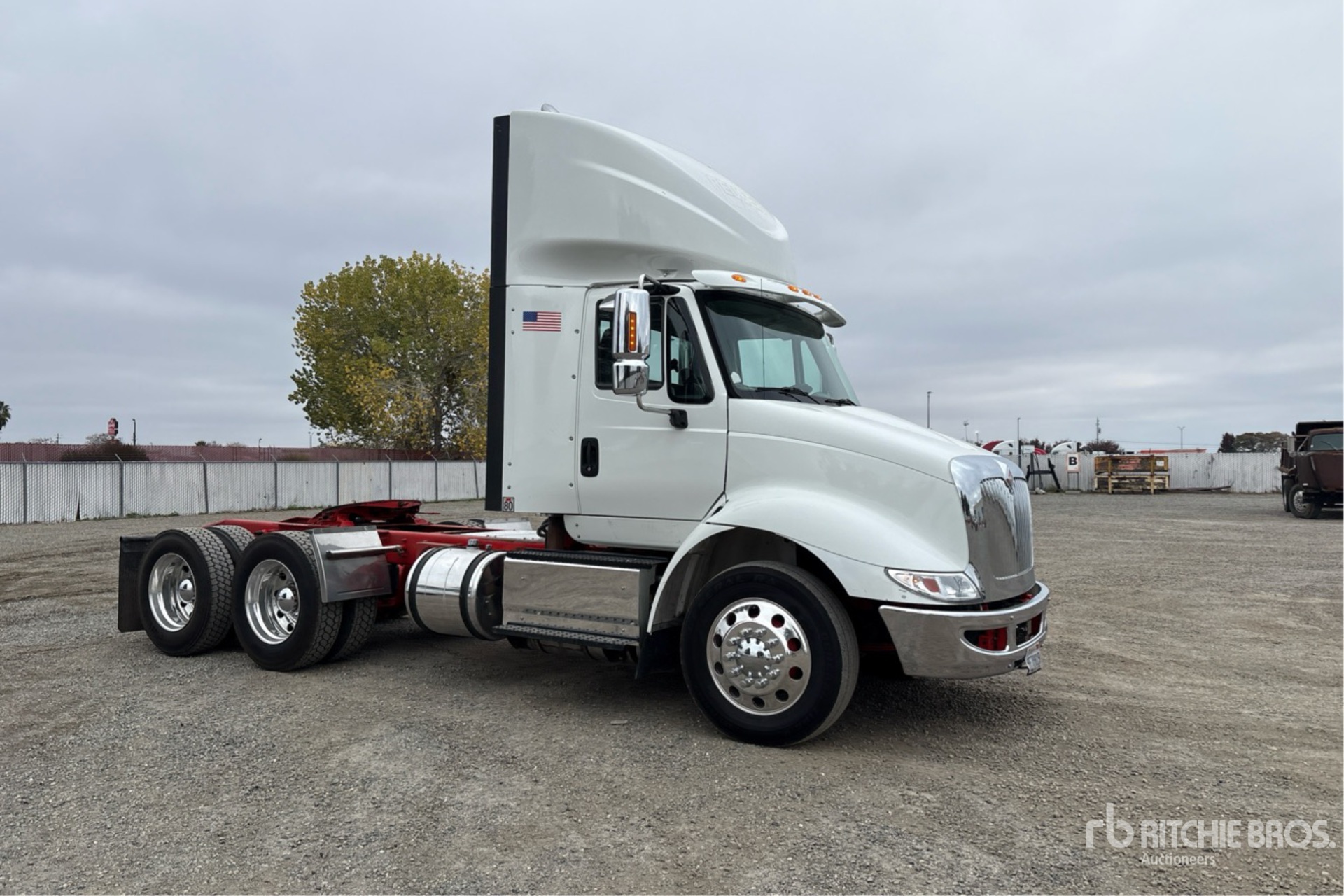 General Appearance with Imagen: esquina delantera derecha