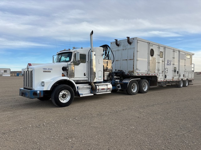 2007 Kenworth T800B 6x4 T/A Sleeper Truck Tractor