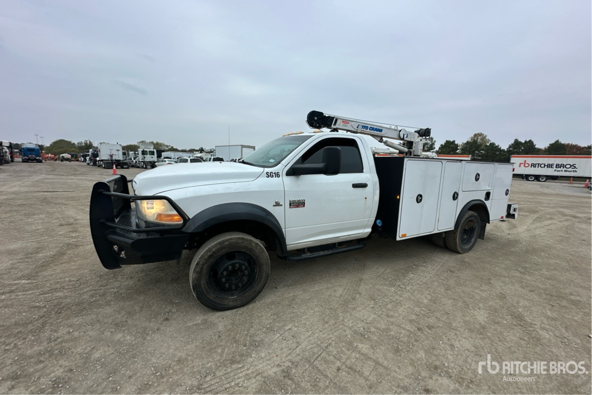 General Appearance with Image, coin avant gauche