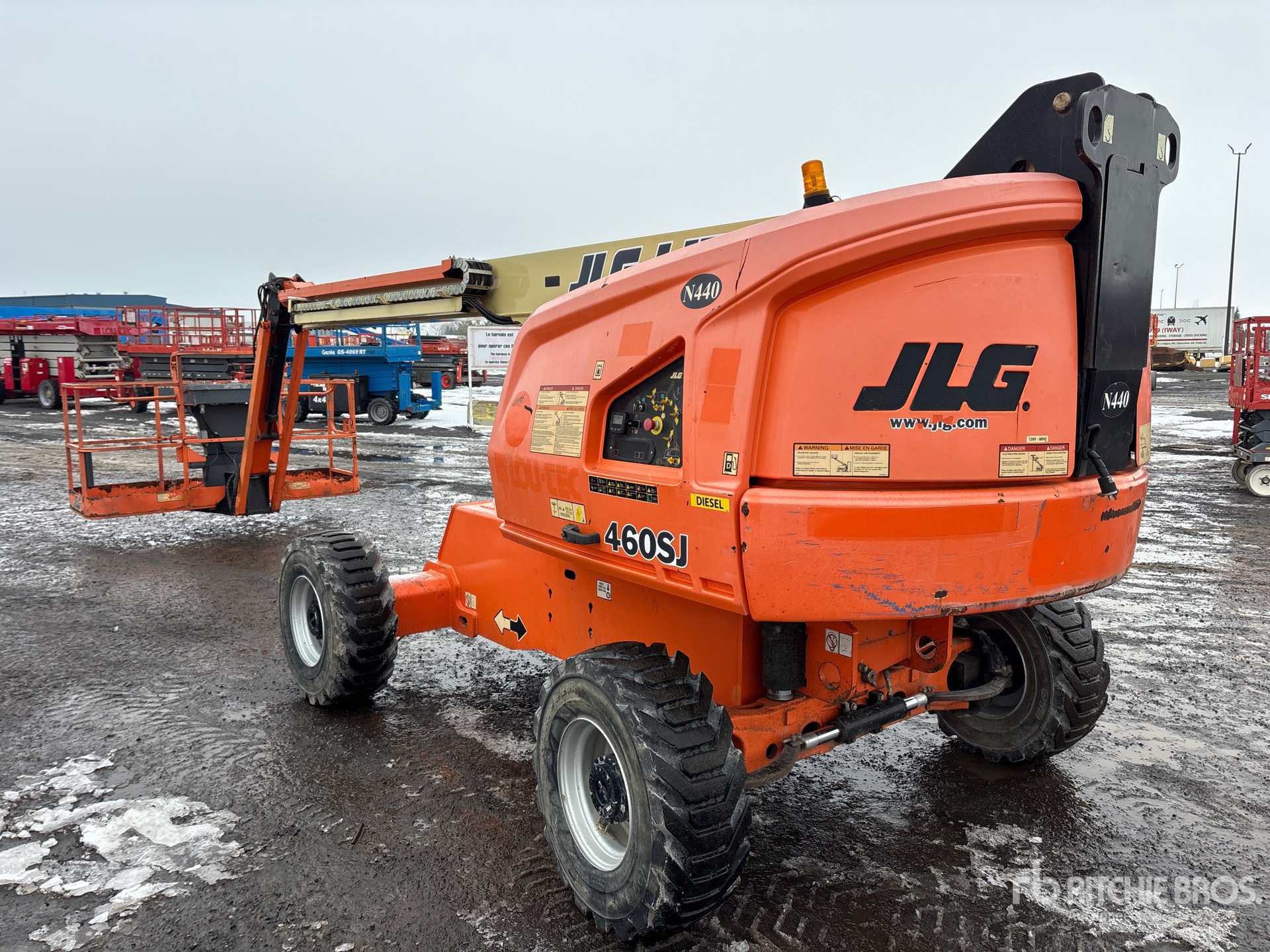 General Appearance with Imagen: esquina trasera izquierda