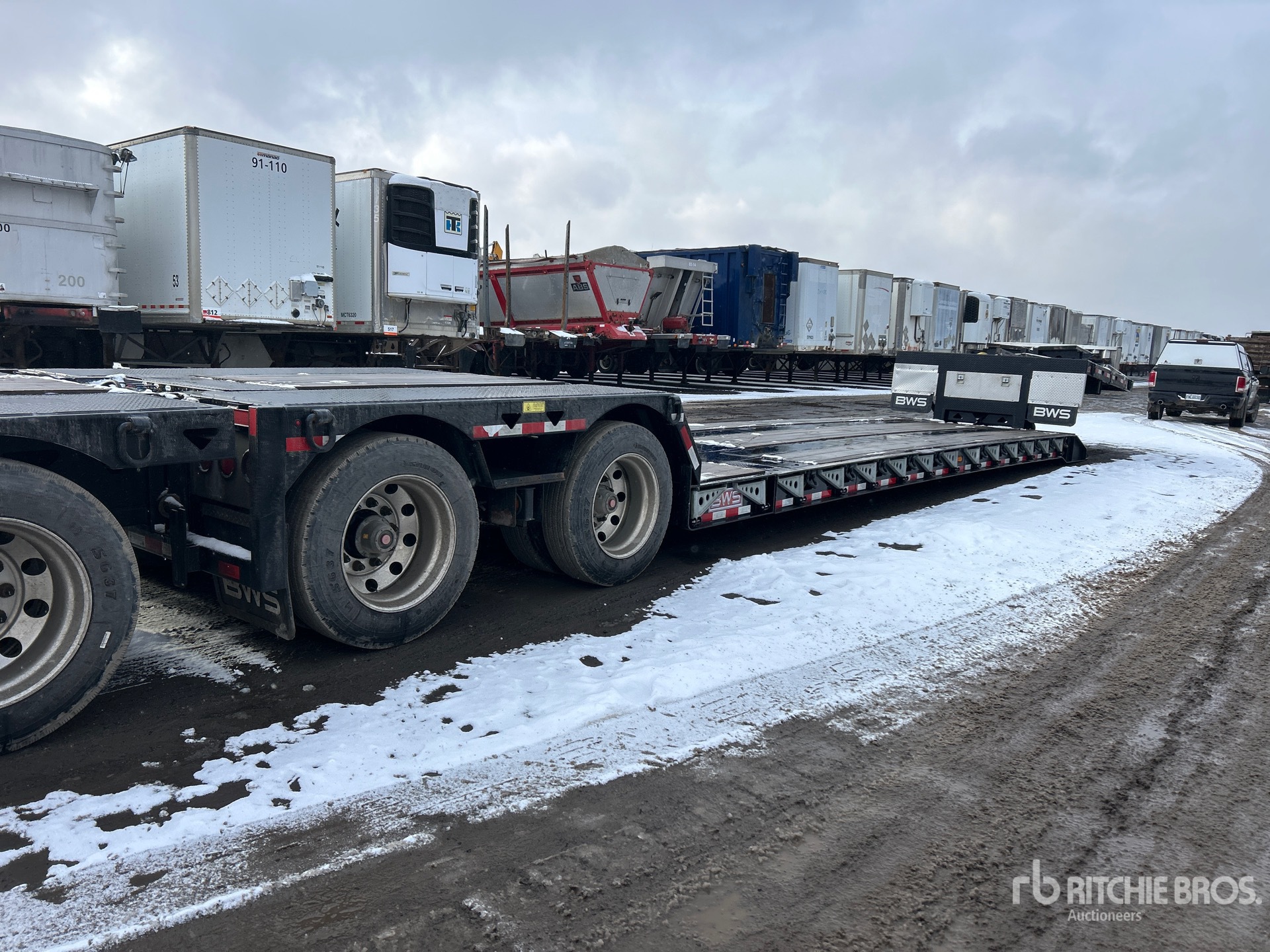 General Appearance with Imagen: esquina trasera derecha