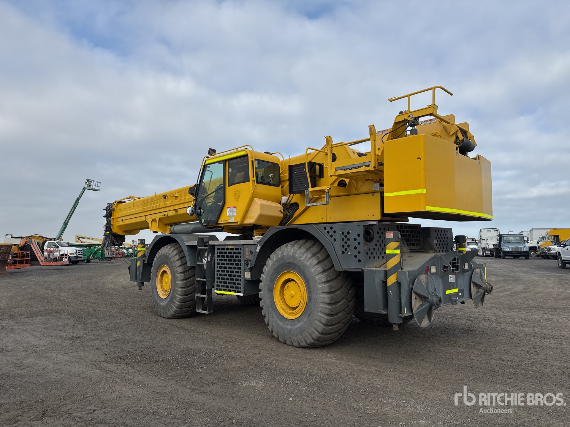 Aspect général with Image, coin arrière gauche