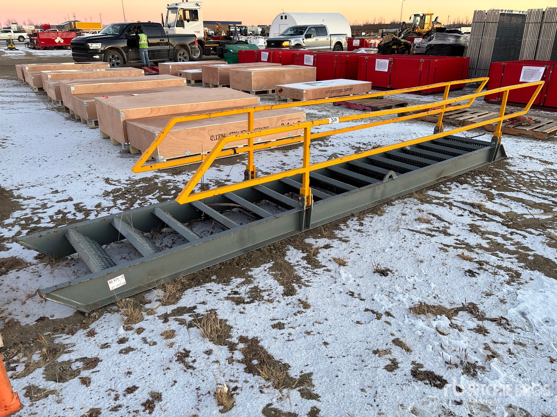 General Appearance with Foto, angolo anteriore sinistro