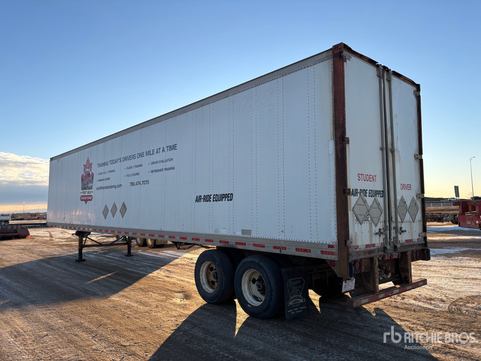 General Appearance with Imagen: esquina trasera izquierda