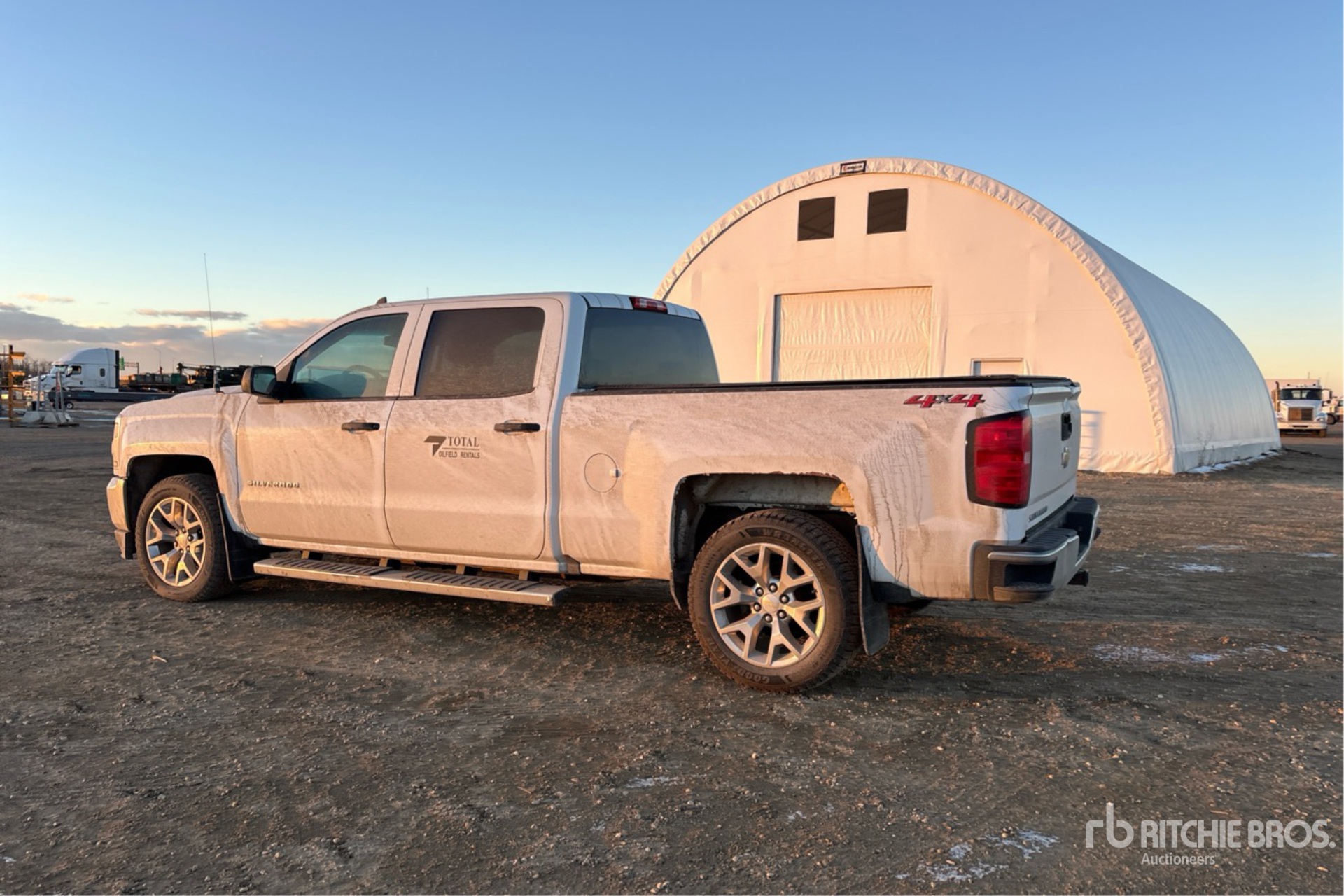 General Appearance with Picture, Left Rear Corner