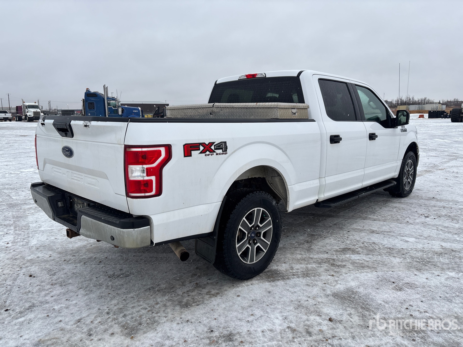 General Appearance with Imagen: esquina trasera derecha