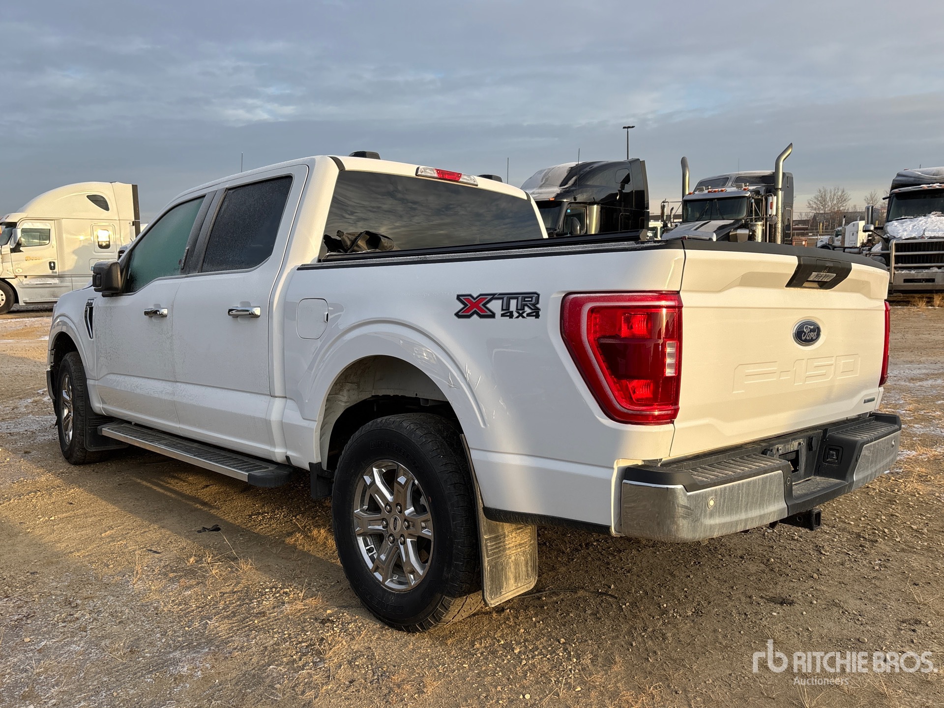 General Appearance with Picture, Left Rear Corner