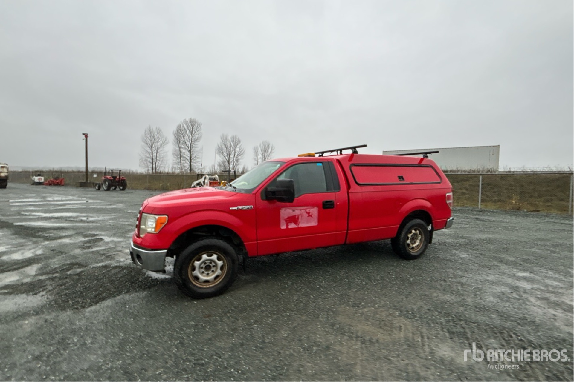 General Appearance with Picture, Left Front Corner