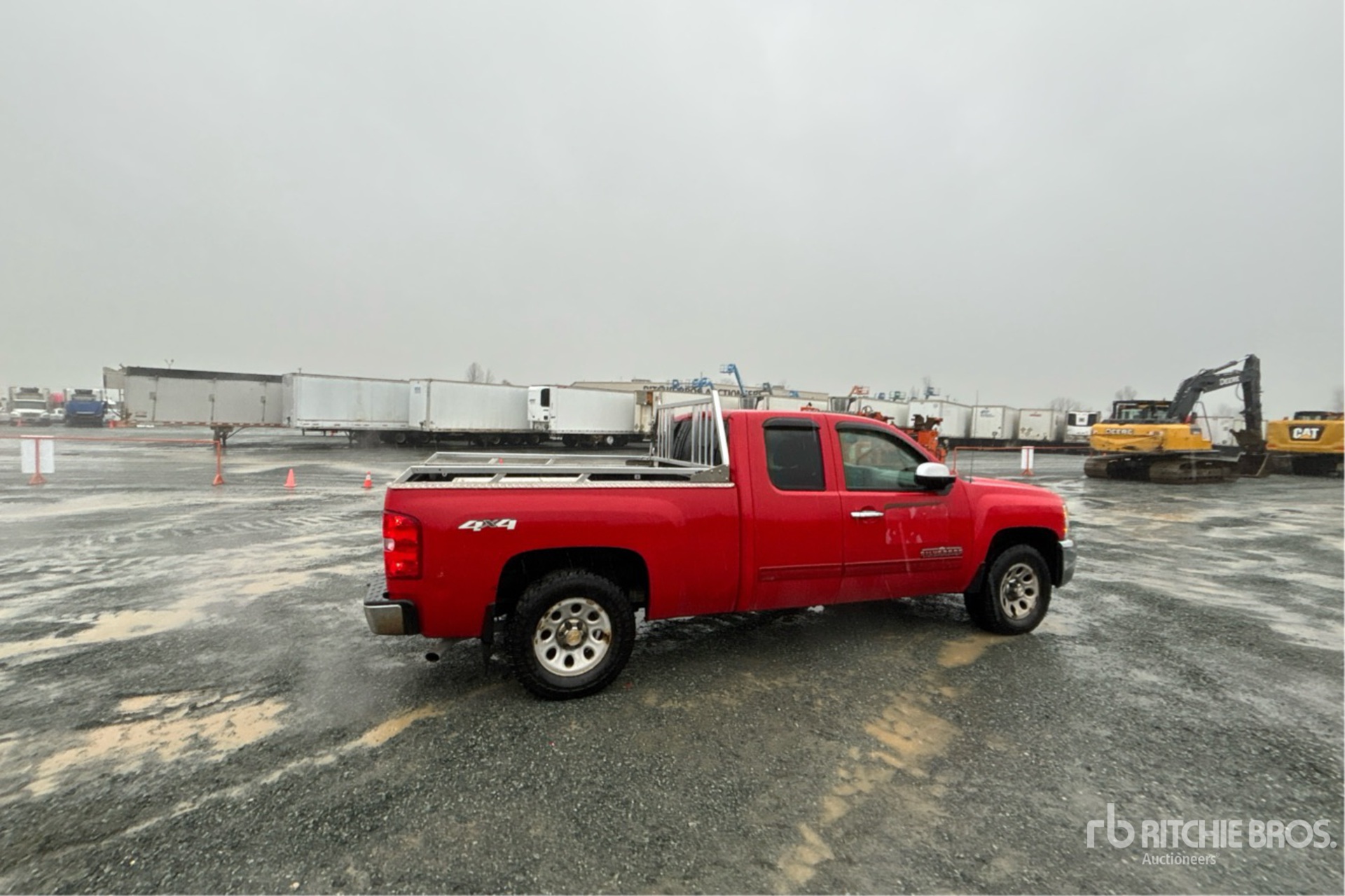 General Appearance with Picture, Right Rear Corner