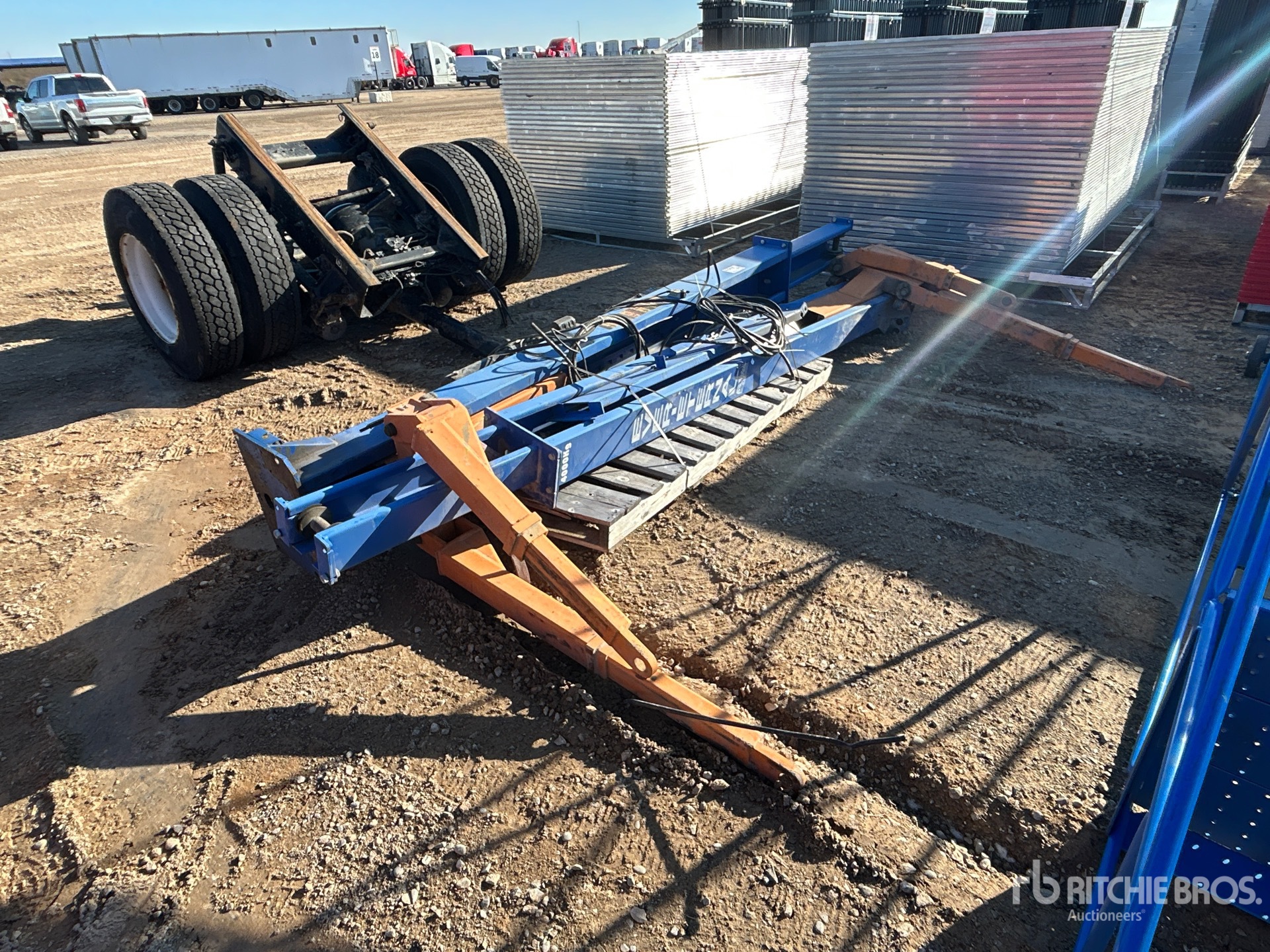 General Appearance with Foto, angolo anteriore destro