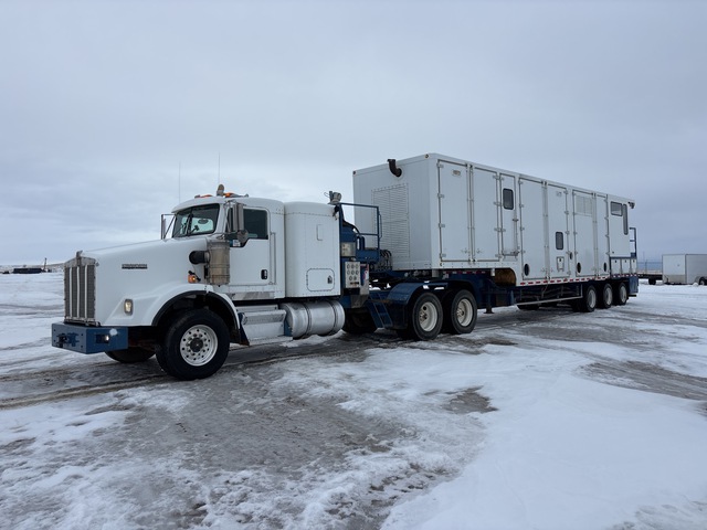 2006 Kenworth T800B 6x4 T/A Sleeper Truck Tractor 2006 Kenworth T800B 6x4 T/A Sleeper Truck Tractor