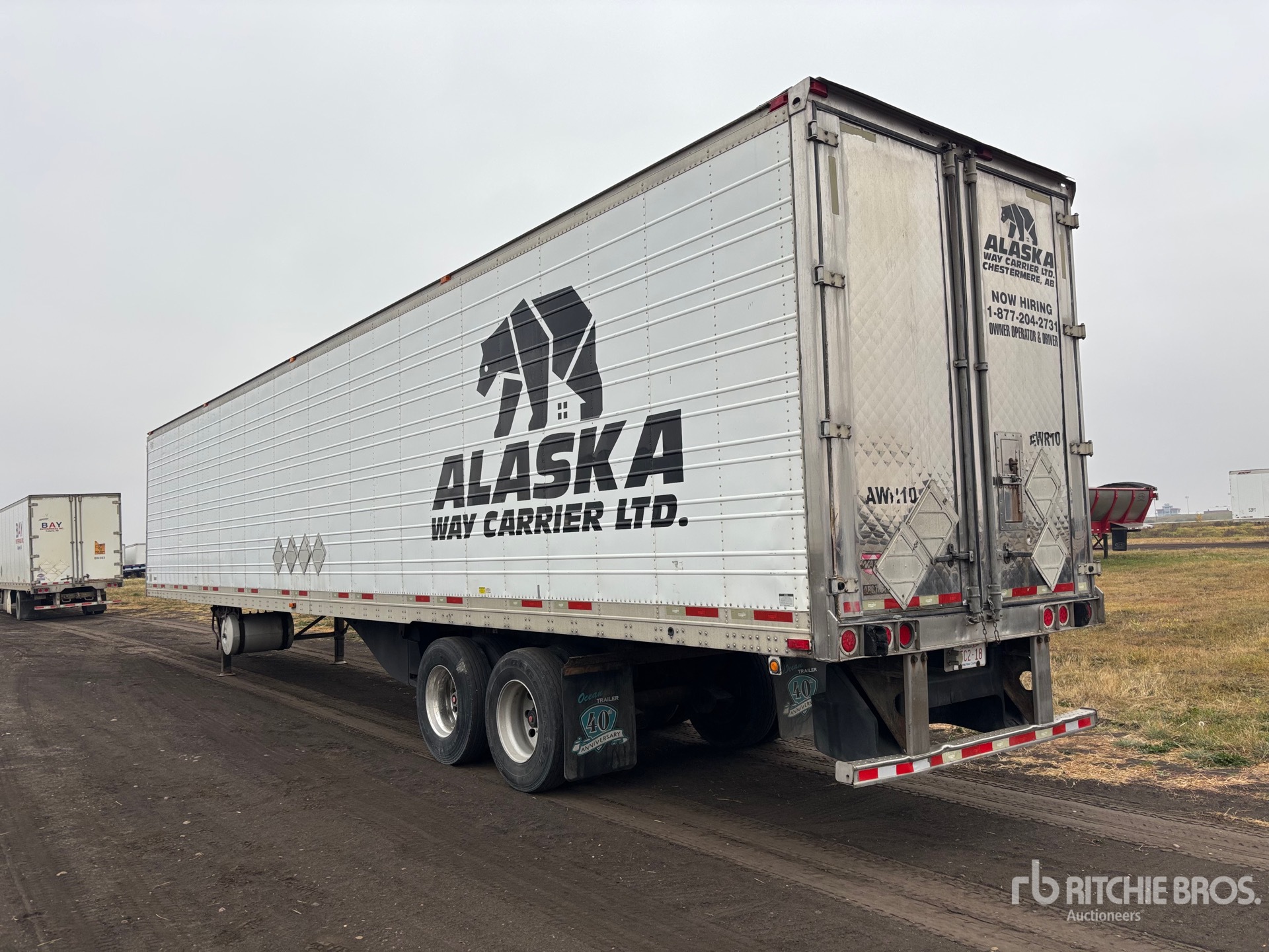 Aspect général with Image, coin arrière gauche