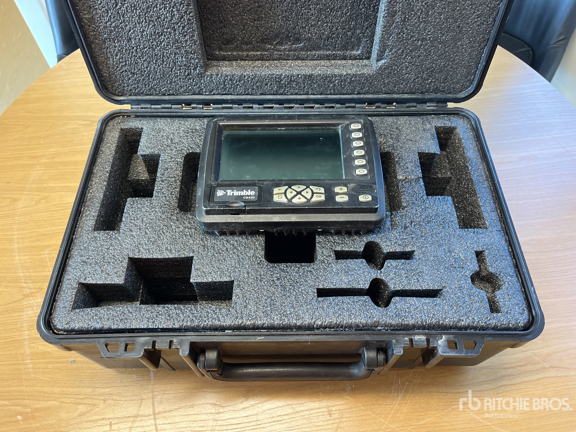 Aspect général with Image, coin avant gauche