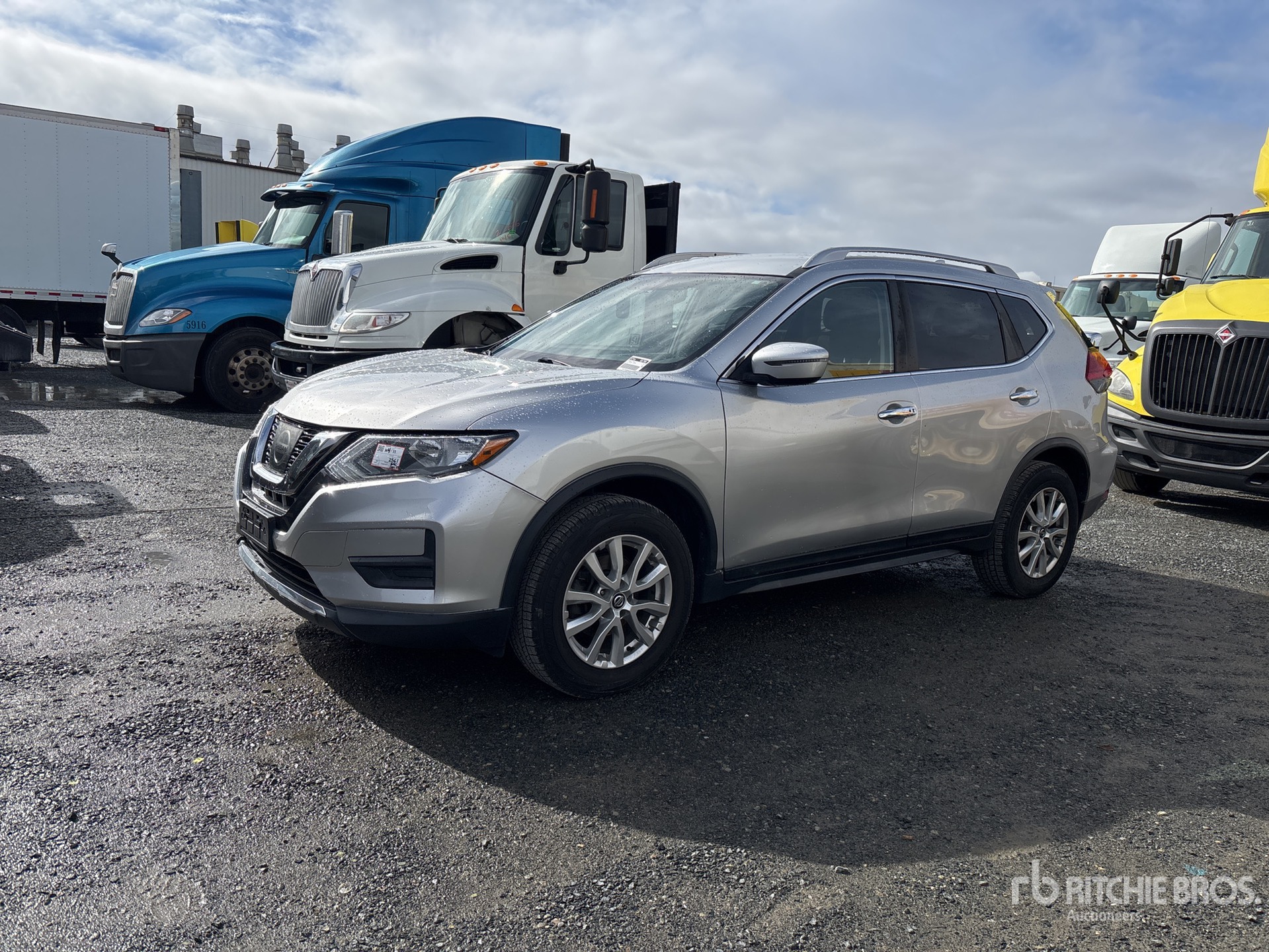 General Appearance with Featured Photo