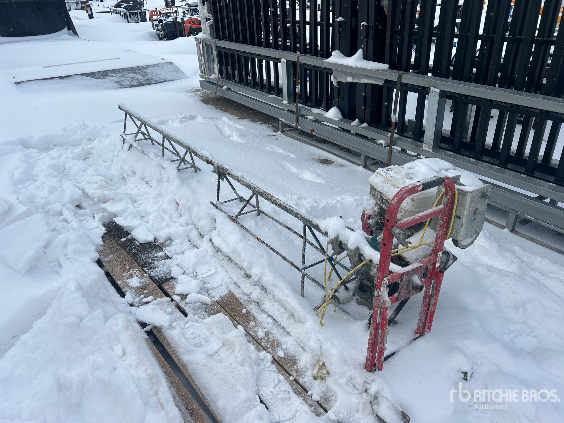 General Appearance with Imagen: esquina trasera izquierda