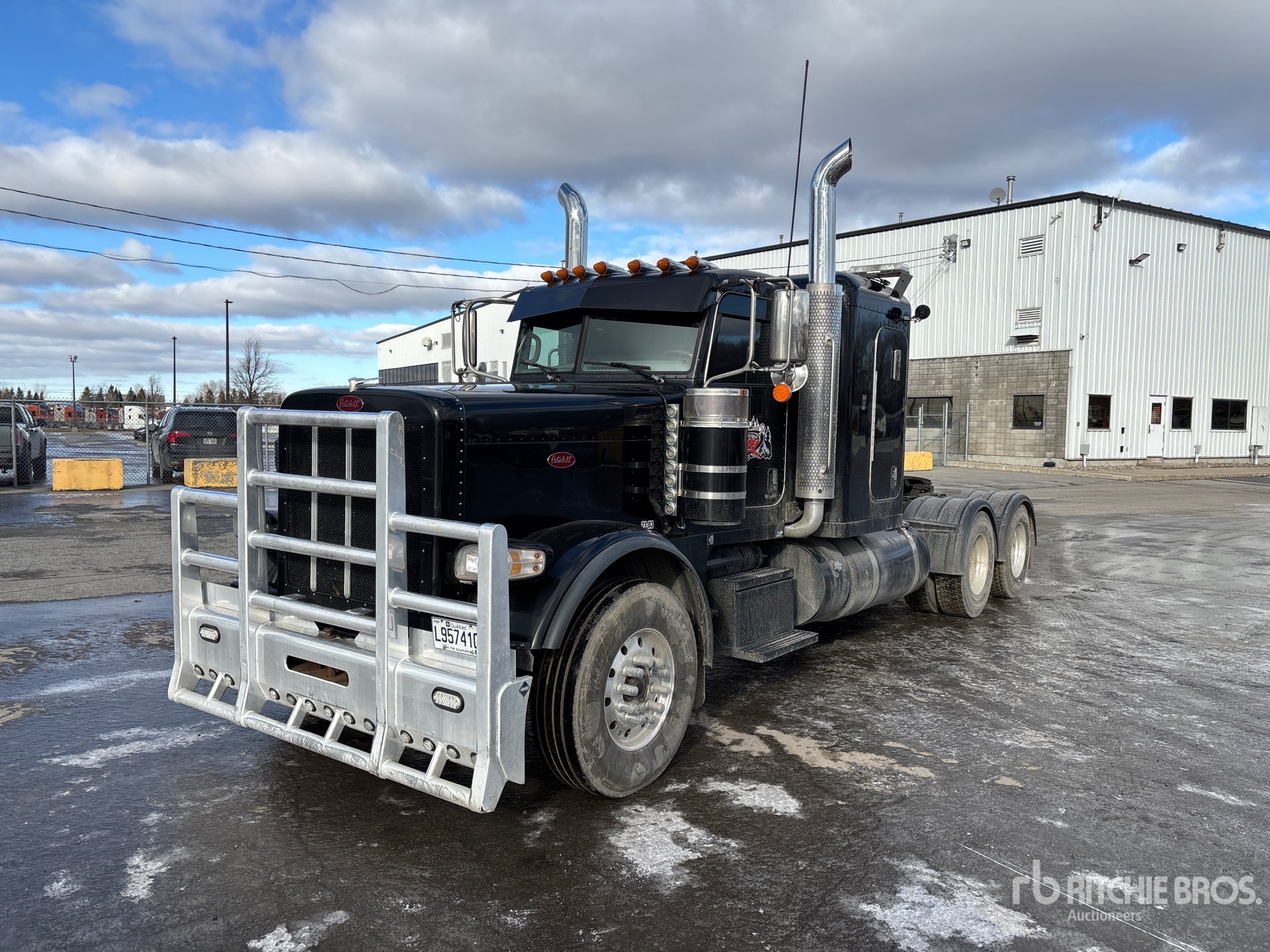 General Appearance with Spin