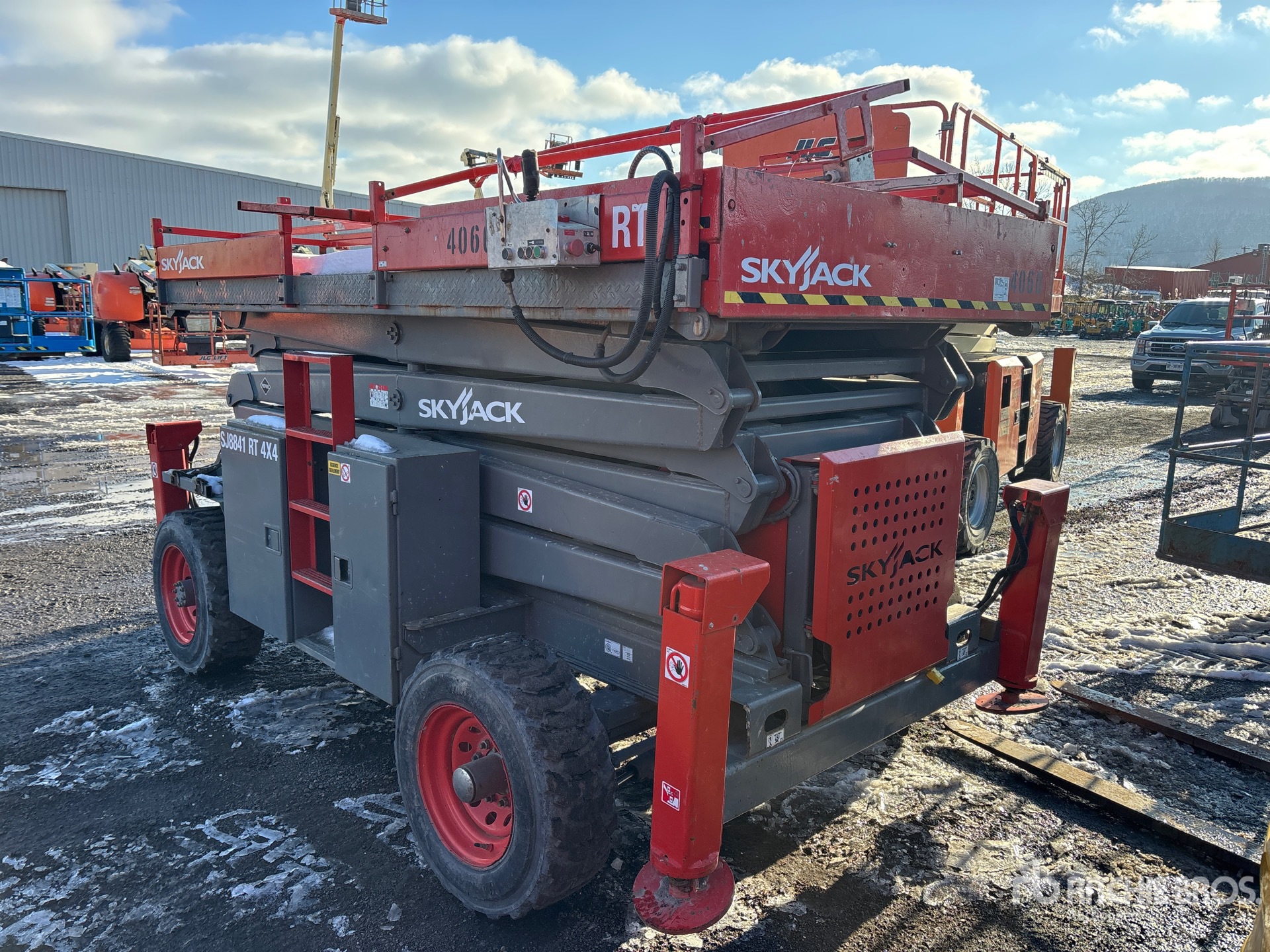 General Appearance with Imagen: esquina trasera izquierda