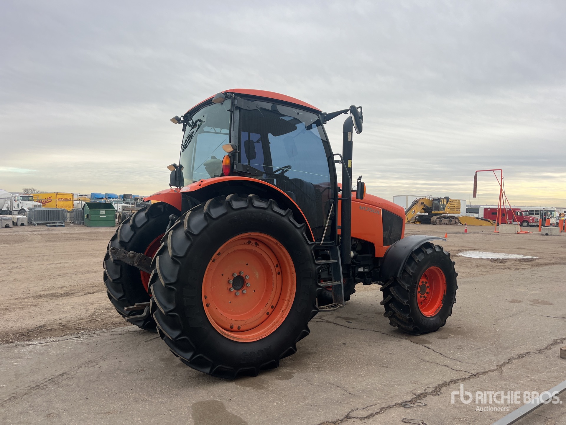 General Appearance with Imagen: esquina trasera derecha