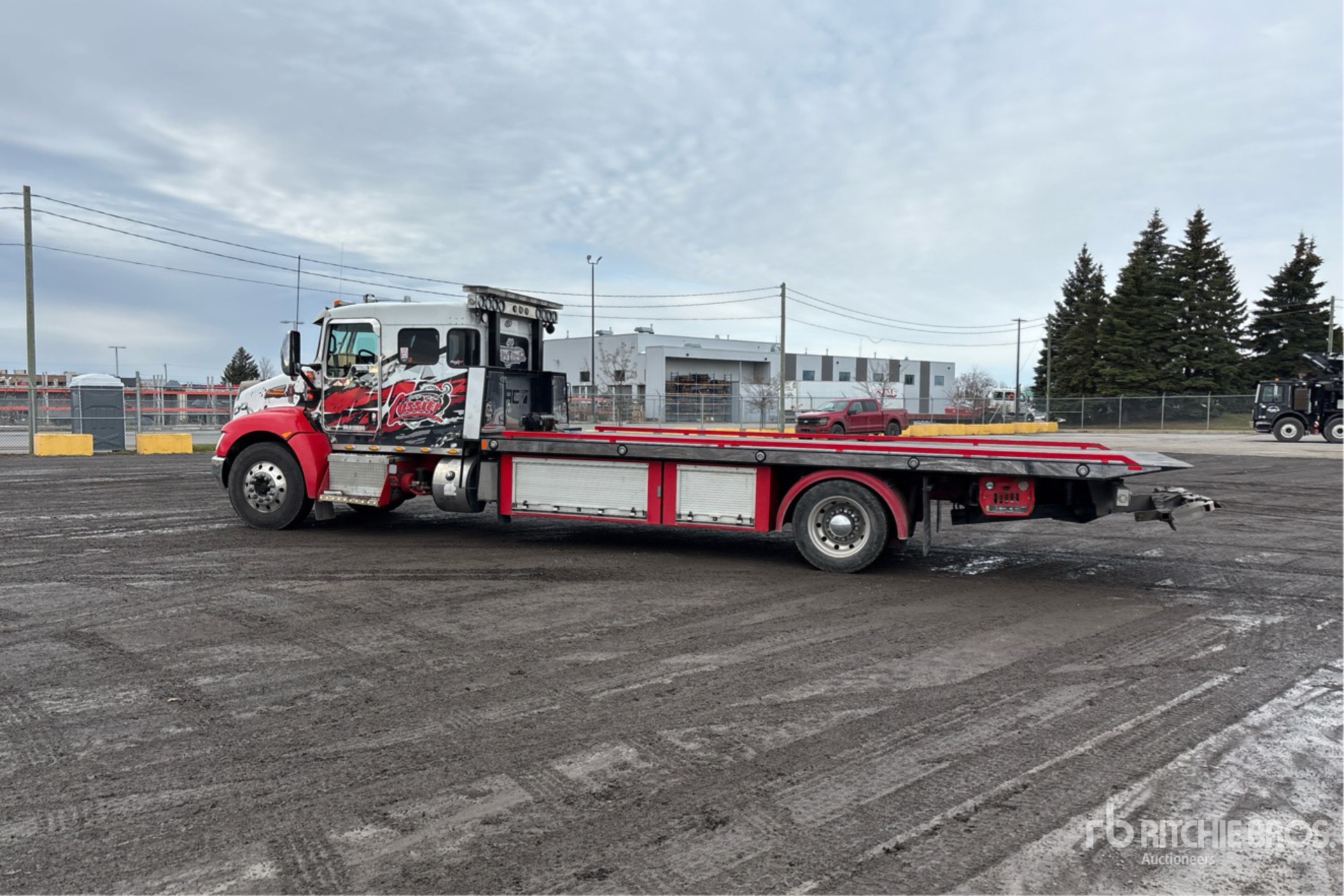 General Appearance with Picture, Left Rear Corner