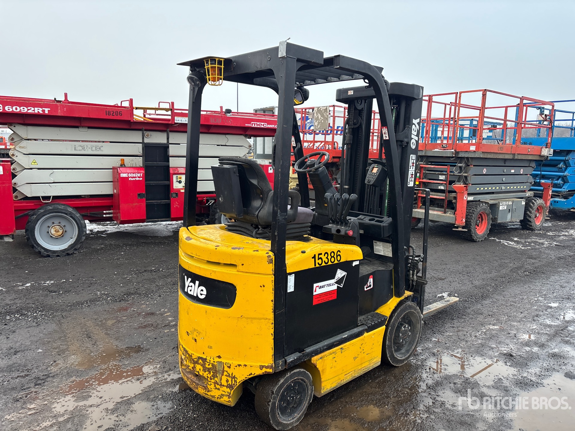 General Appearance with Imagen: esquina trasera derecha